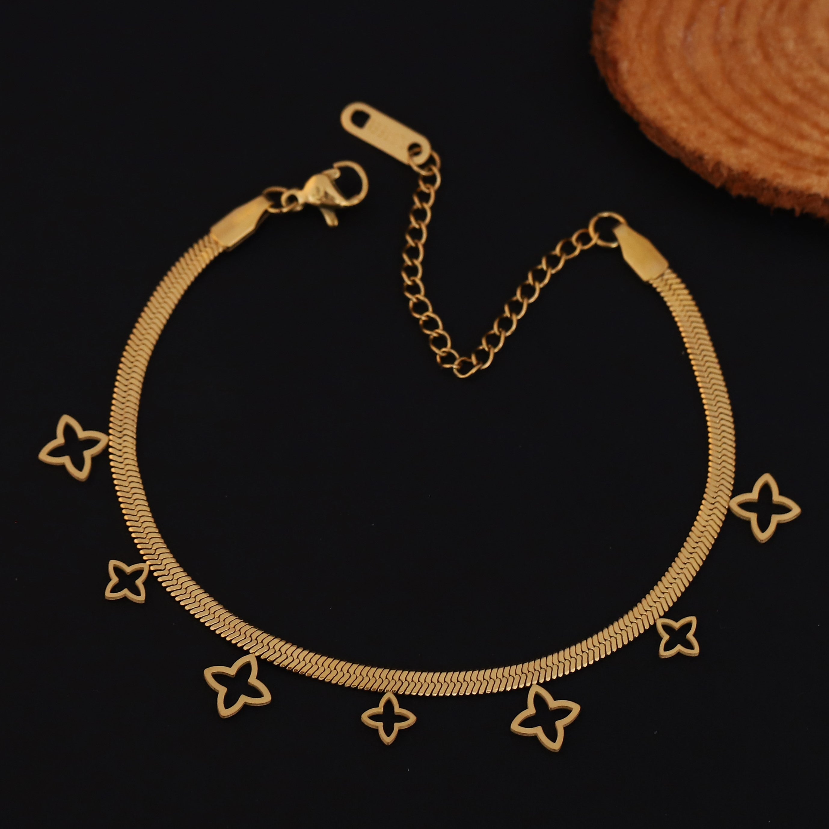 Flower Snack Chain Bracelet Gold Plated – Single Layer, Anti-Tarnish, Waterproof, Minimalist Style (GOLD)