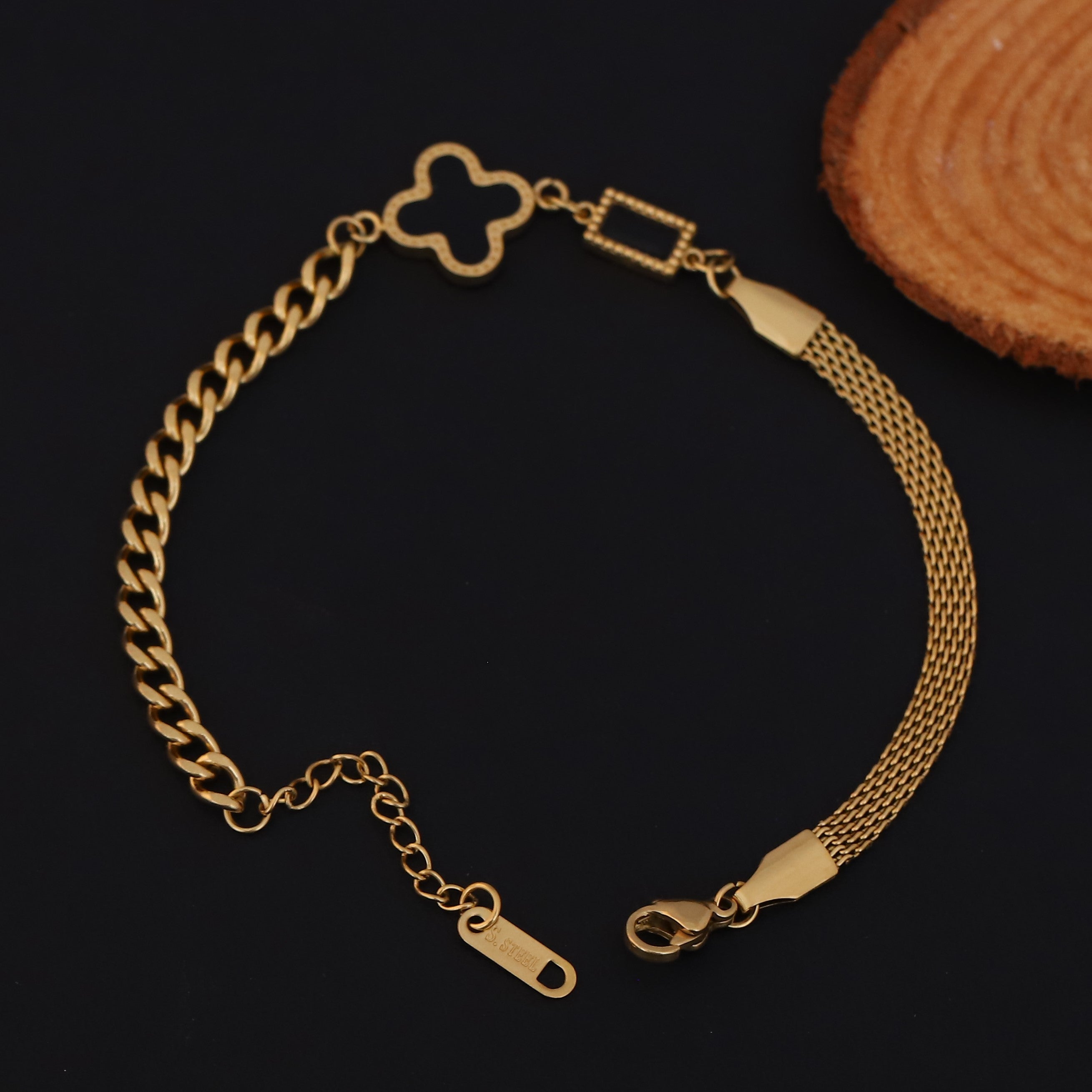 Flower Chain Bracelet Gold Plated – Single Layer, Anti-Tarnish, Waterproof, Minimalist Style (GOLD)
