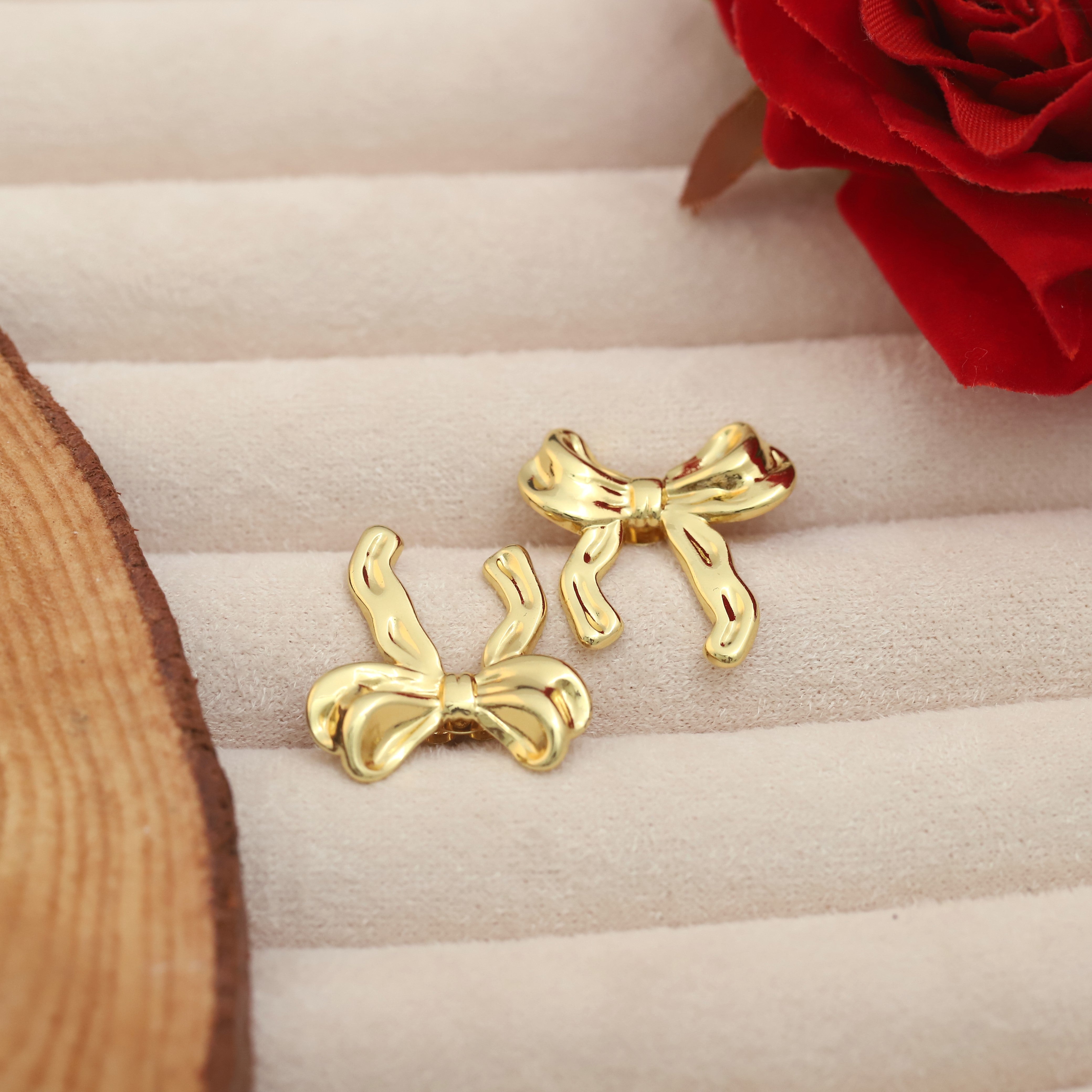 Trendy Bow Stud Earrings – Gold Plated, Anti-Tarnish, Waterproof, Everyday Minimalist Jewelry (GOLD)
