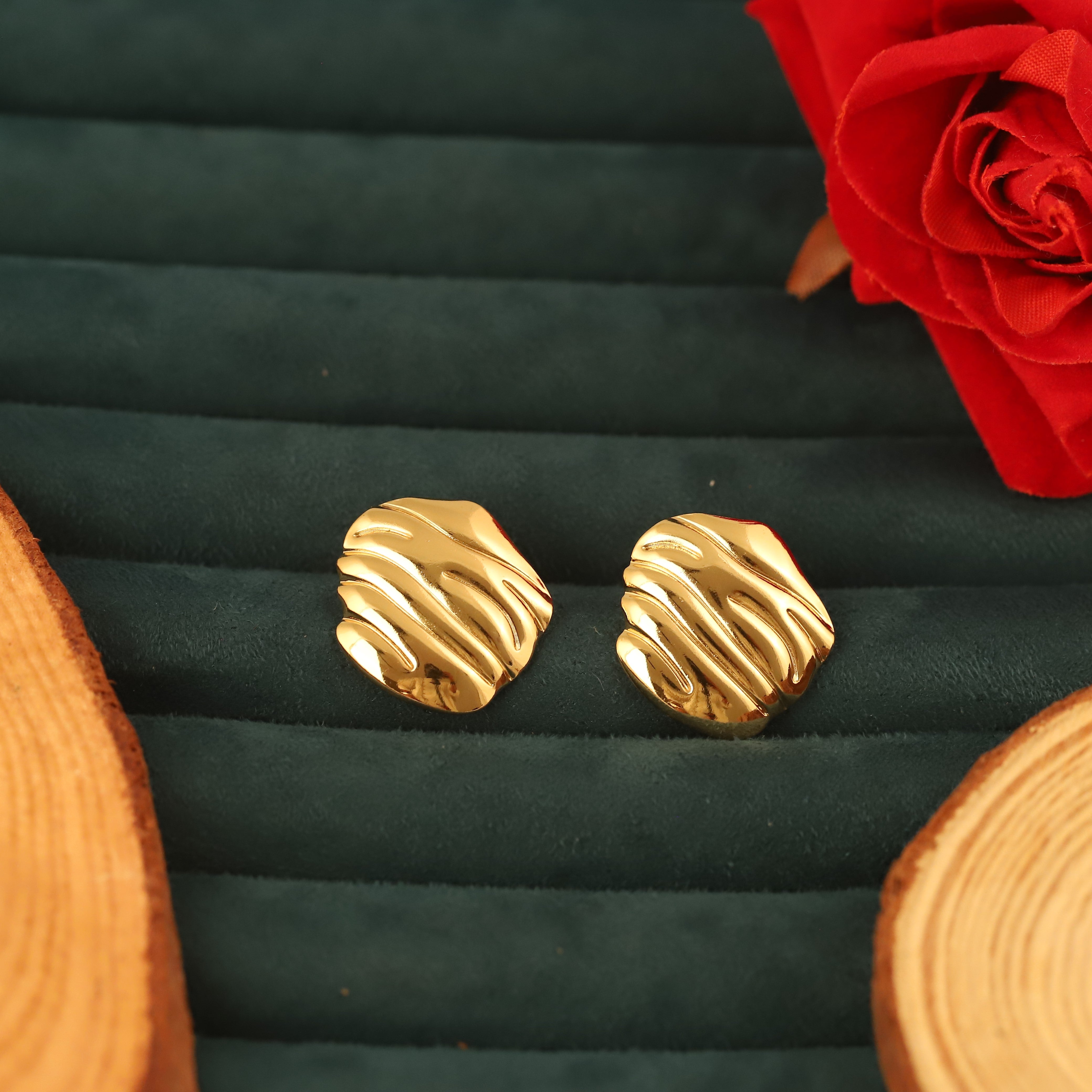 Trendy Stud Earrings – Gold Plated, Anti-Tarnish, Waterproof, Everyday Minimalist Jewelry (GOLD)