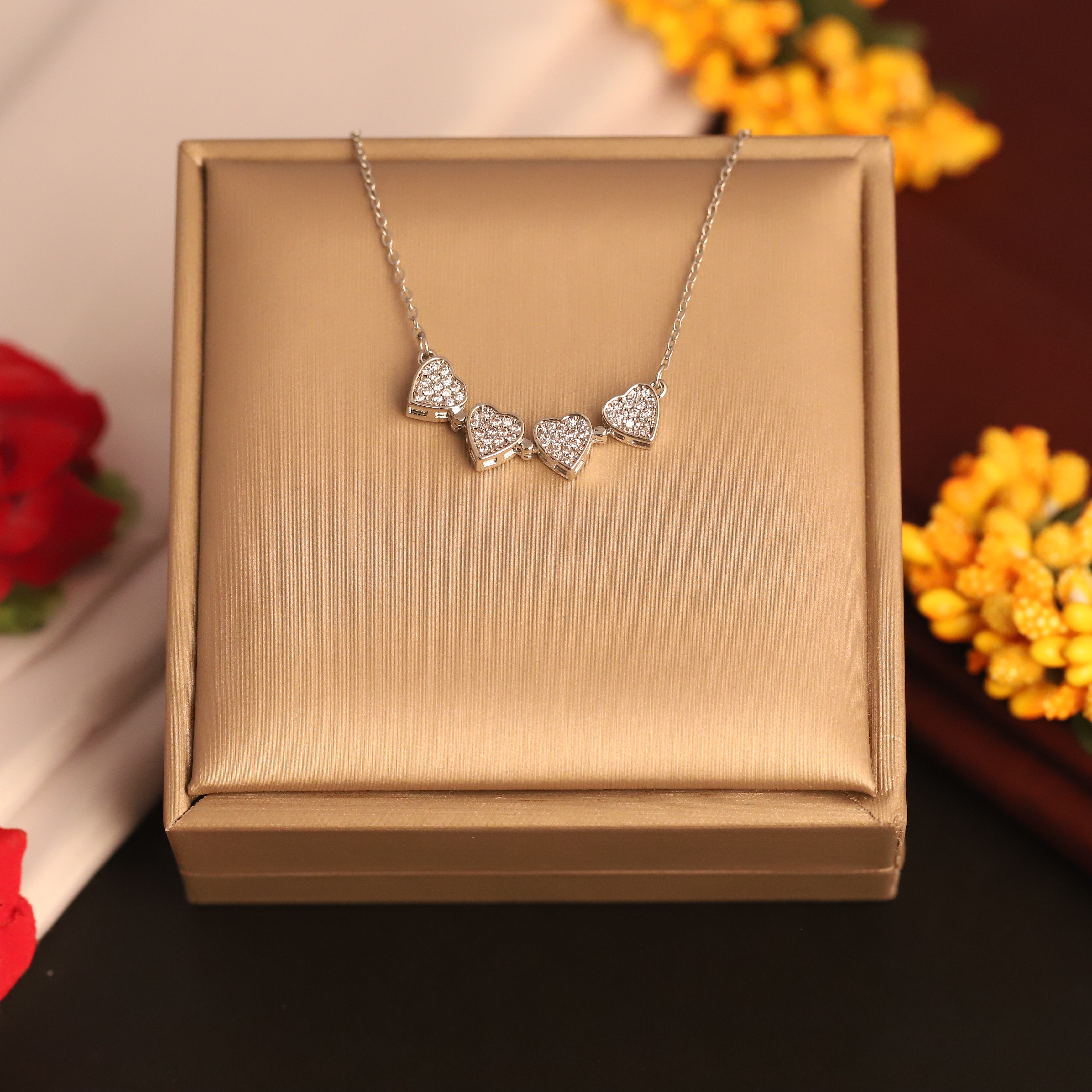 Flower Magnetic Chain Gold Plated – Single Layer, Anti-Tarnish, Waterproof, Minimalist Style (SILVER)