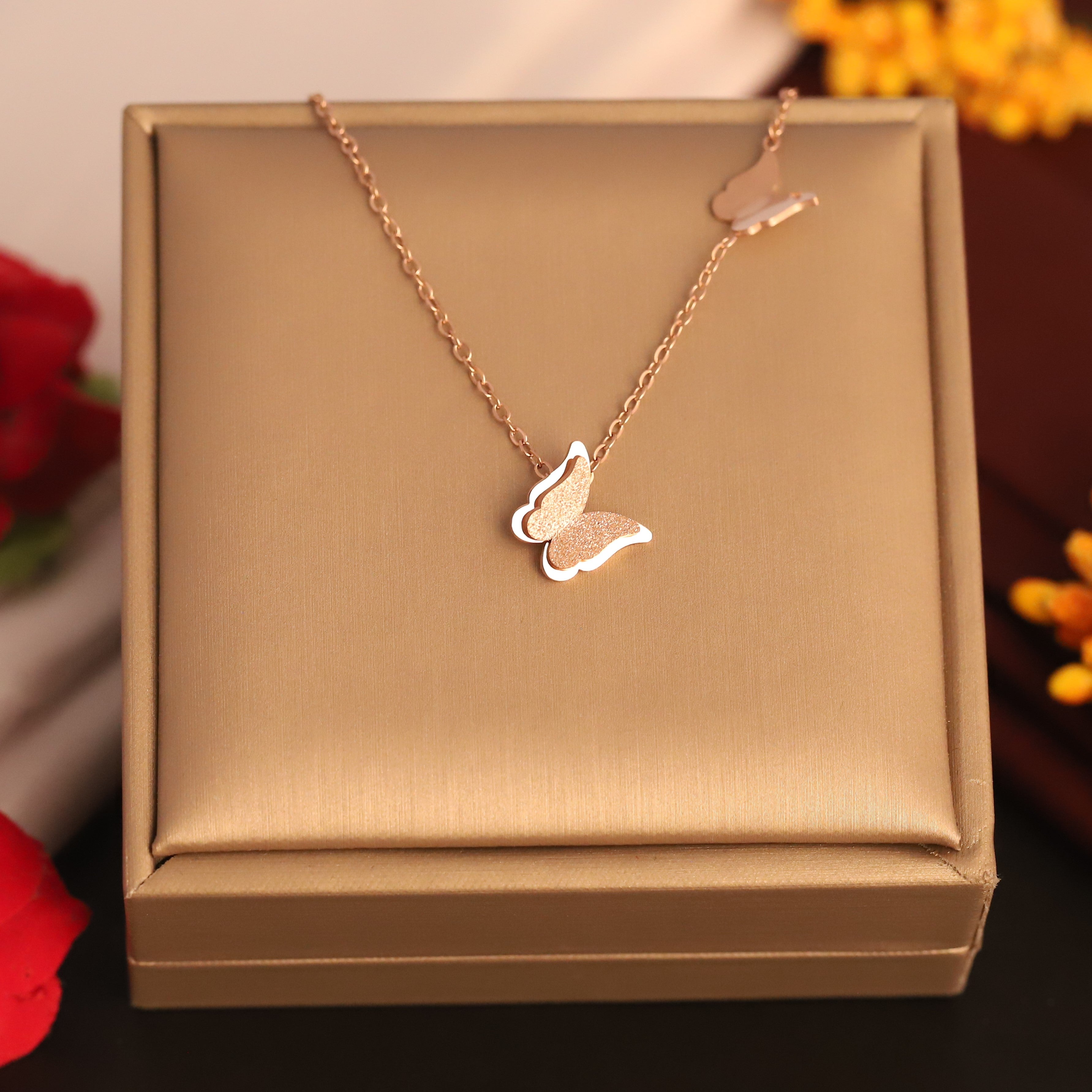 Butterfly Charm Chain Gold Plated – Single Layer, Anti-Tarnish, Waterproof, Minimalist Style (ROSE GOLD)