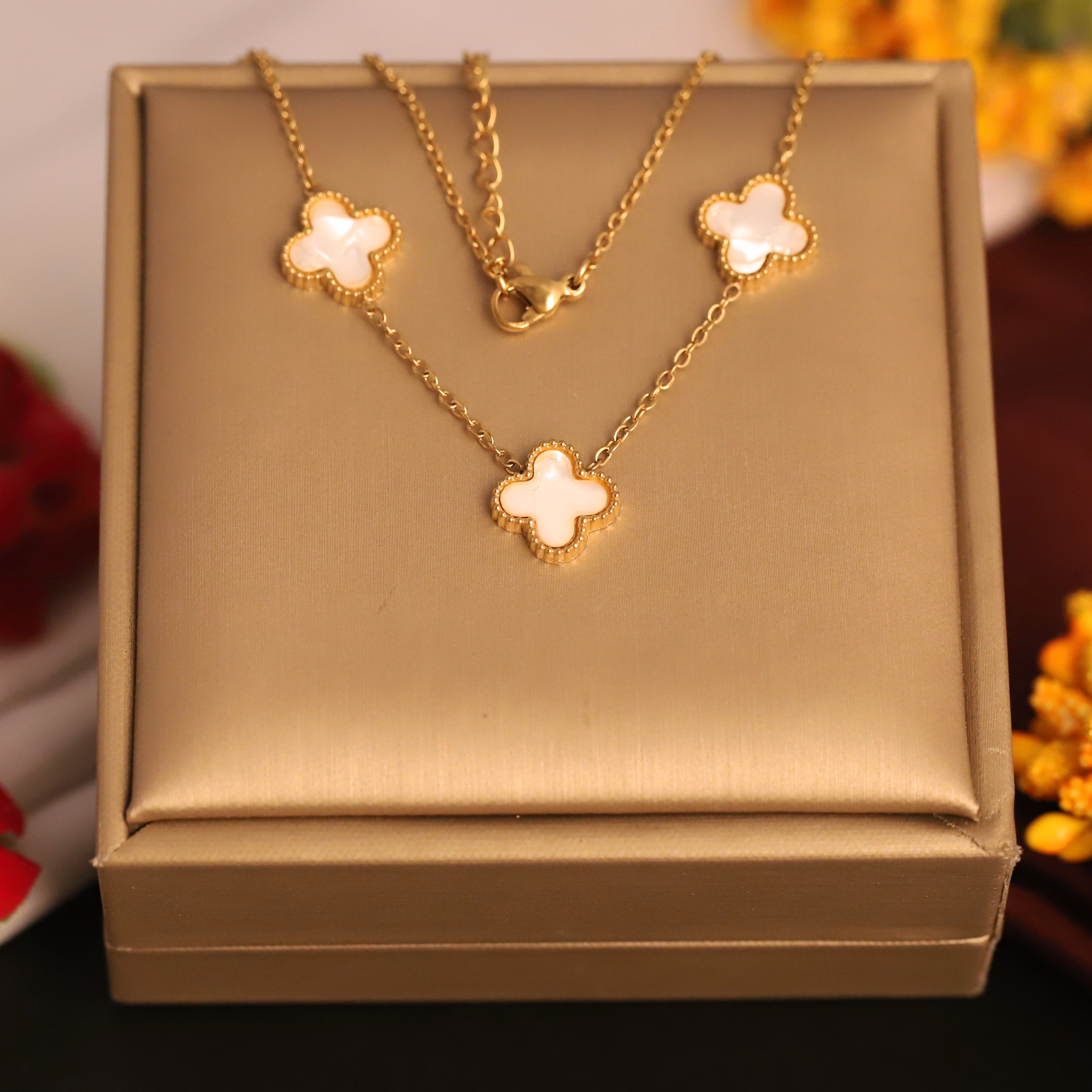 Flower Charm White Chain Gold Plated – Single Layer, Anti-Tarnish, Waterproof, Minimalist Style (GOLD)