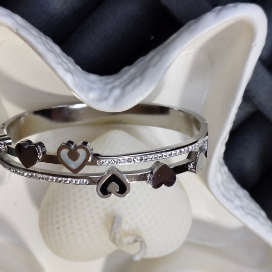 Trendy Kids Bracelet – 18K Gold Plated, Anti-Tarnish, Waterproof, Everyday Minimalist Jewelry (SILVER)