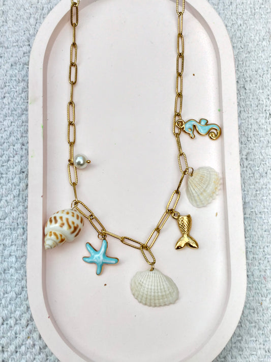 Beach Necklace – 18K Gold-Plated, Waterproof, Anti-Tarnish, Minimalist , Star Fish and Shells