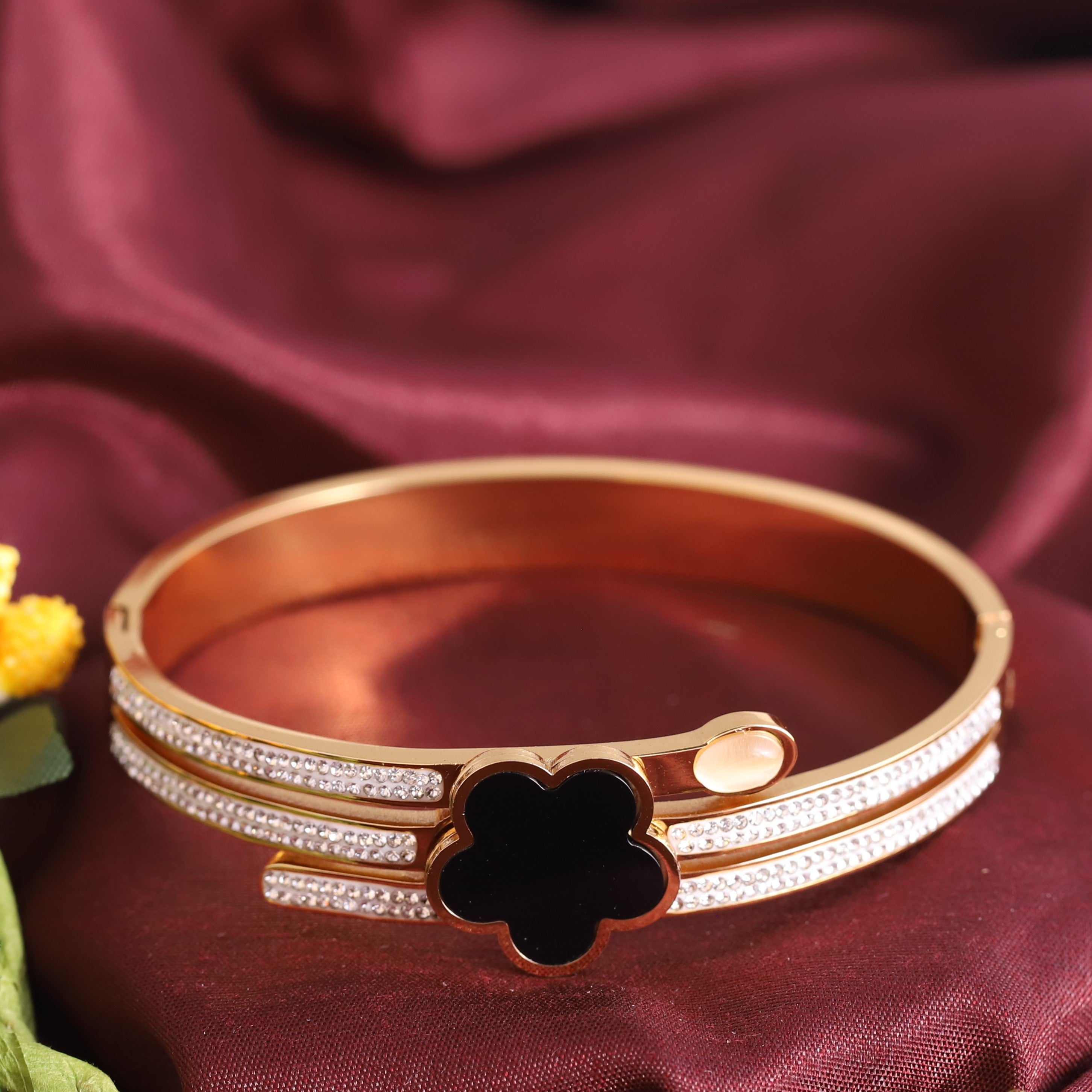 Gold-Plated Stainless Steel Lock Bracelet – Anti-Tarnish Jewelry for Women & Girls (GOLD)