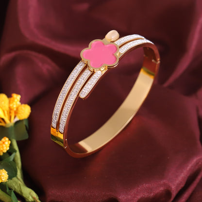 Gold-Plated Stainless Steel Cuff Bracelet – Anti-Tarnish Jewelry for Women & Girls (GOLD)