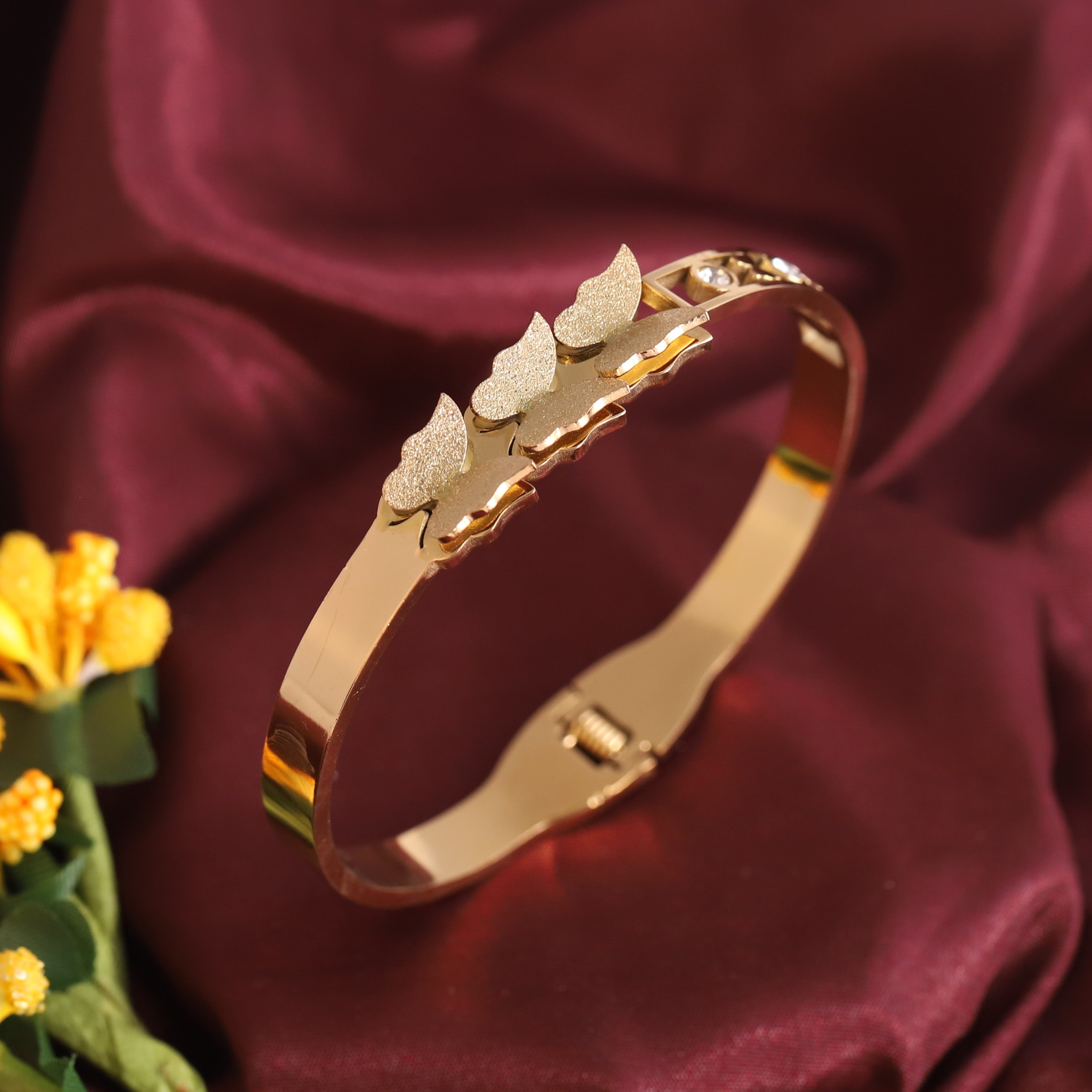 Butterfly Gold-Plated Stainless Steel Cuff Bracelet – Anti-Tarnish Jewelry for Women & Girls (GOLD)