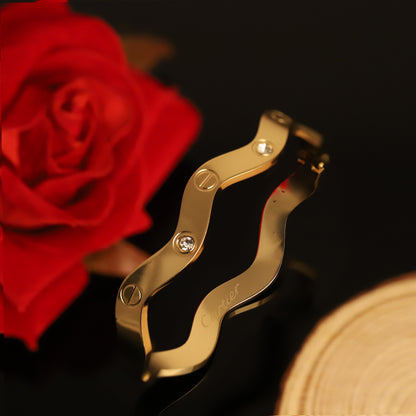 Gold-Plated Stainless Steel Lock Bracelet – Anti-Tarnish Jewelry for Women & Girls (GOLD)