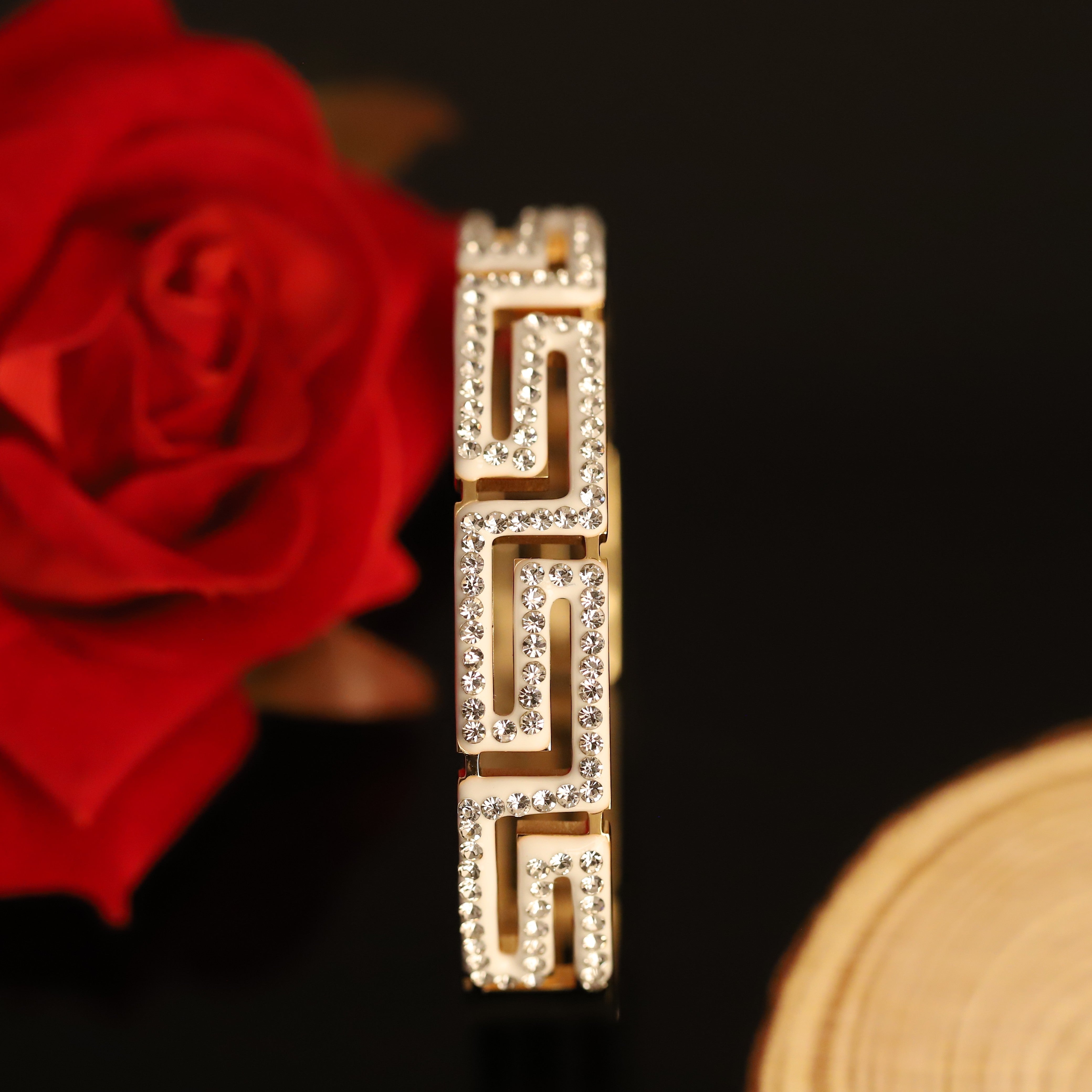 Gold-Plated Stainless Steel Lock Bracelet – Anti-Tarnish Jewelry for Women & Girls (GOLD)