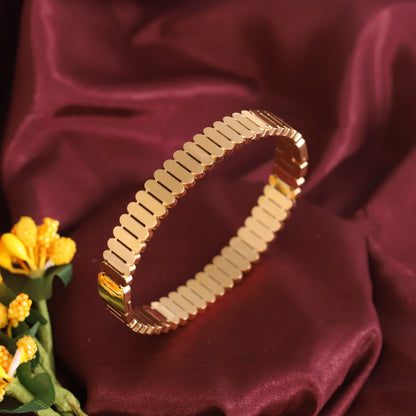 Gold-Plated Stainless Steel Bracelet – Openable, Unisex & Skin-Friendly (GOLD)