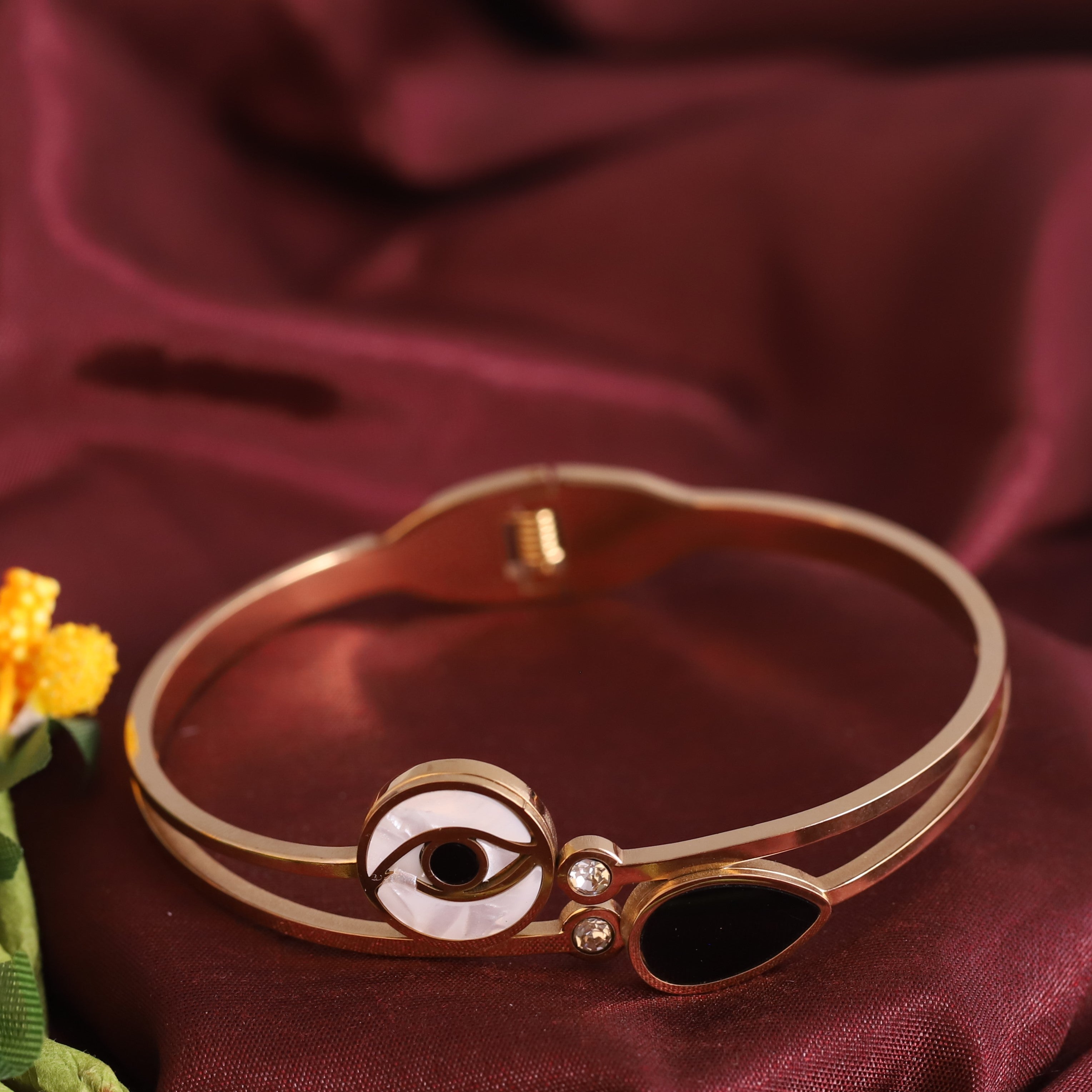 Evil Eye Gold-Plated Stainless Steel Cuff Bracelet – Anti-Tarnish Jewelry for Women & Girls (GOLD)