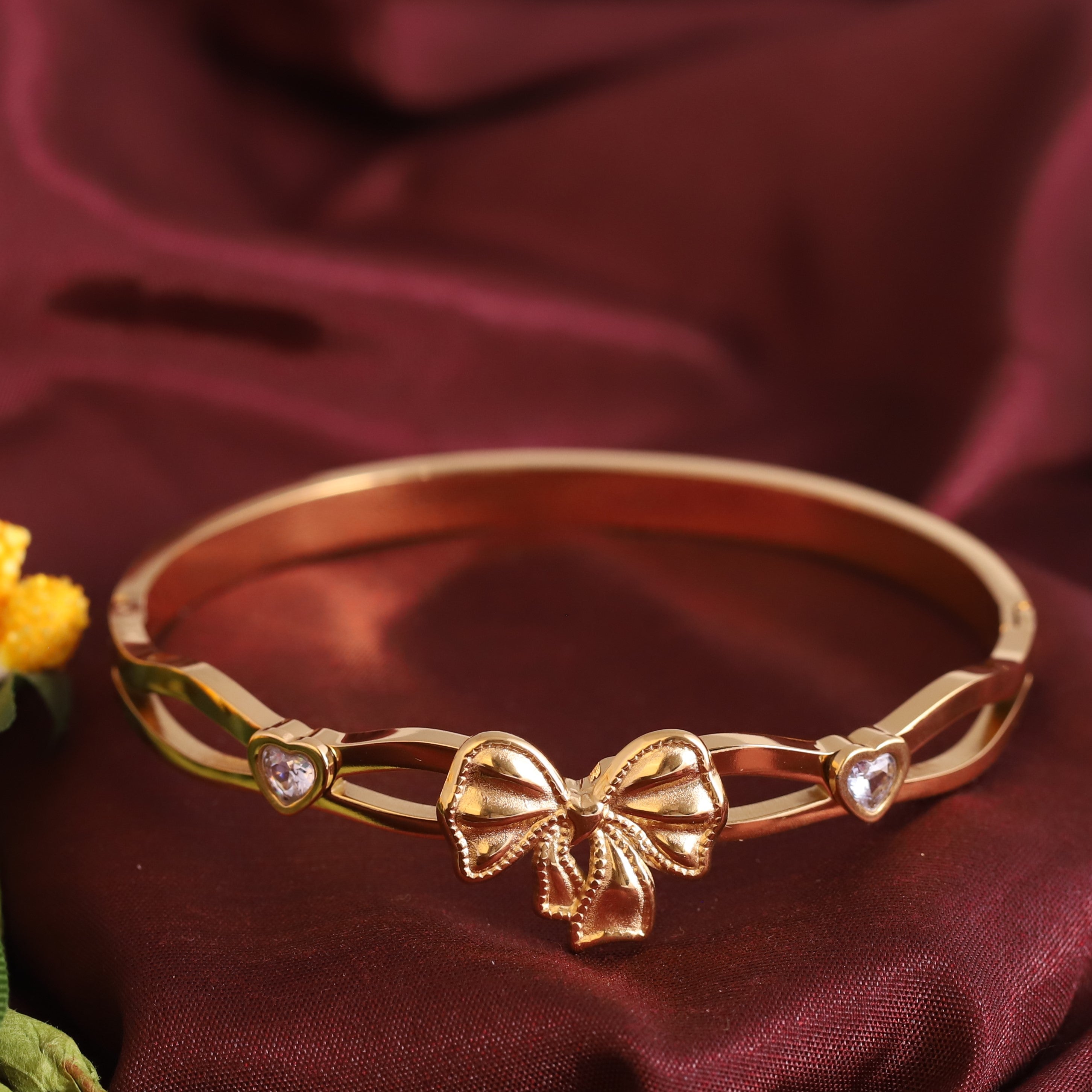 Bow Gold-Plated Stainless Steel Cuff Bracelet – Anti-Tarnish Jewelry for Women & Girls (GOLD)