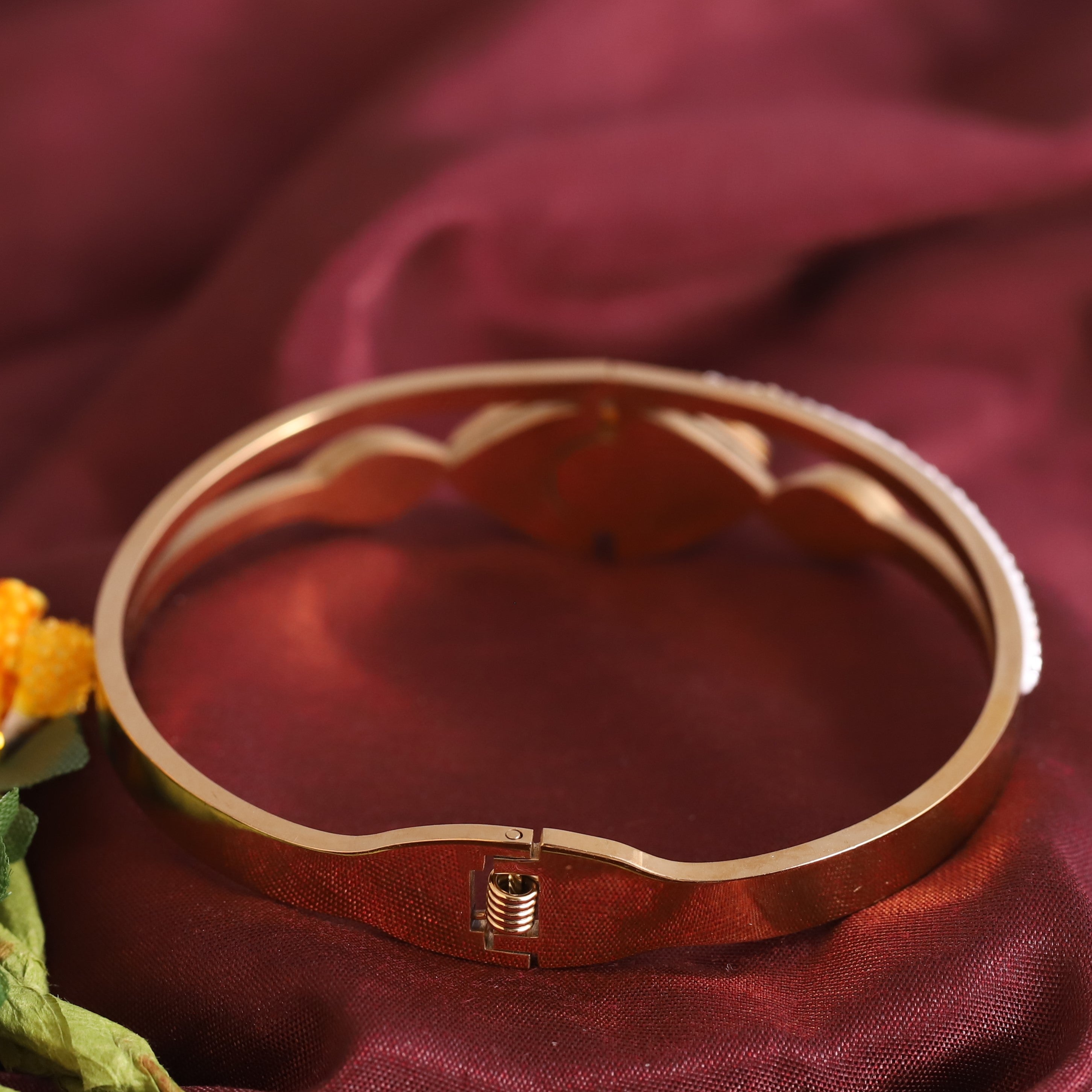 Evil Eye Gold-Plated Stainless Steel Cuff Bracelet – Anti-Tarnish Jewelry for Women & Girls (GOLD)
