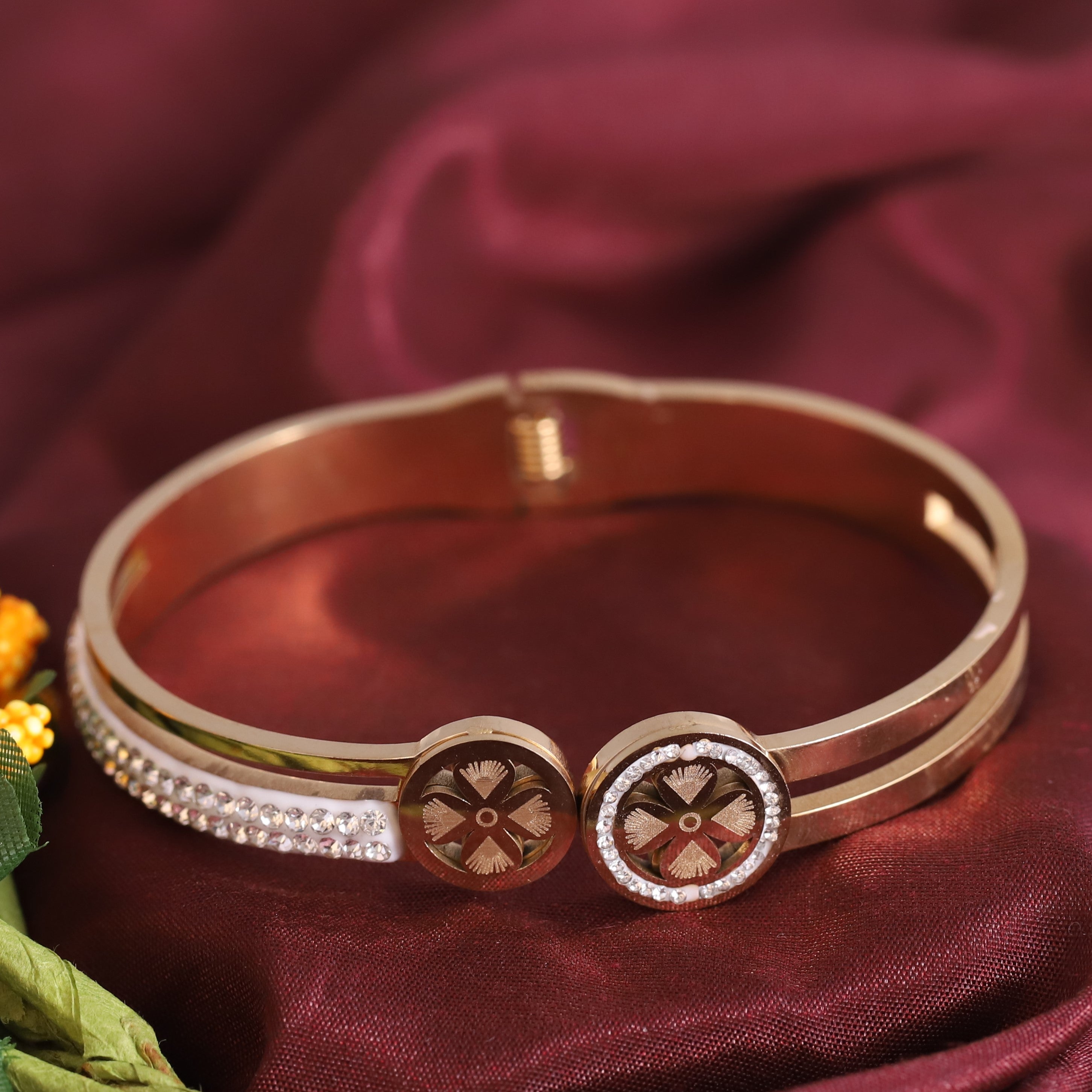Gold-Plated Stainless Steel Cuff Bracelet – Anti-Tarnish Jewelry for Women & Girls (GOLD)