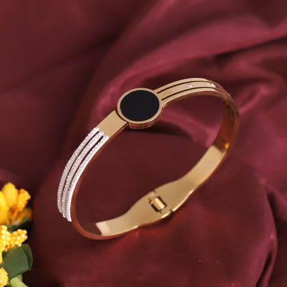 Gold-Plated Stainless Steel Cuff Bracelet – Anti-Tarnish Jewelry for Women & Girls (GOLD)