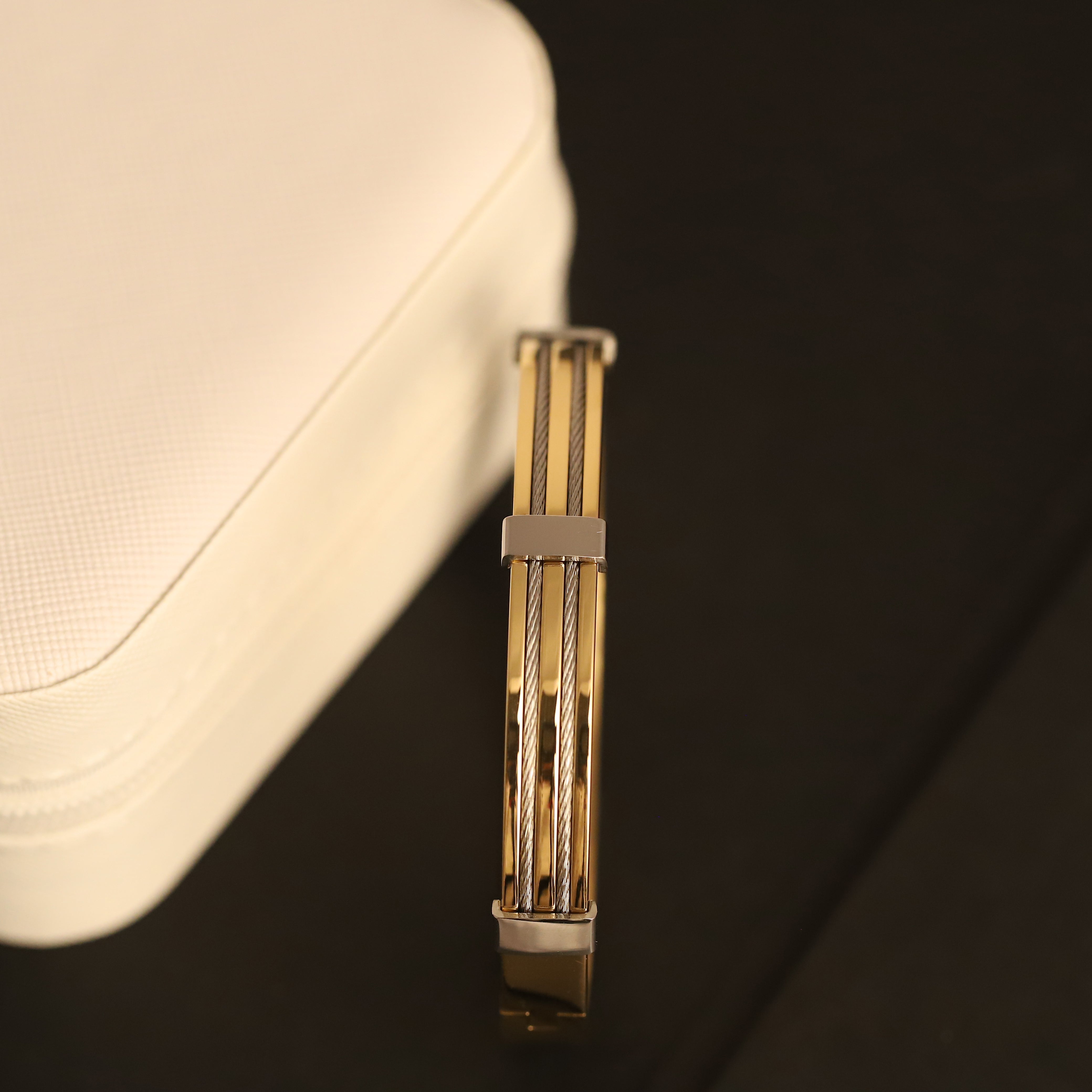 Men's Premium Stainless Steel & 18K Gold-Plated Cable Bracelet – Modern Bangle Style with Triple Twisted Silver Wire Inlay – Elegant and Durable Wristwear for Daily & Formal Use
