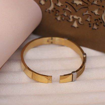 Regal Mesh 18K Gold-Plated Men’s Bracelet