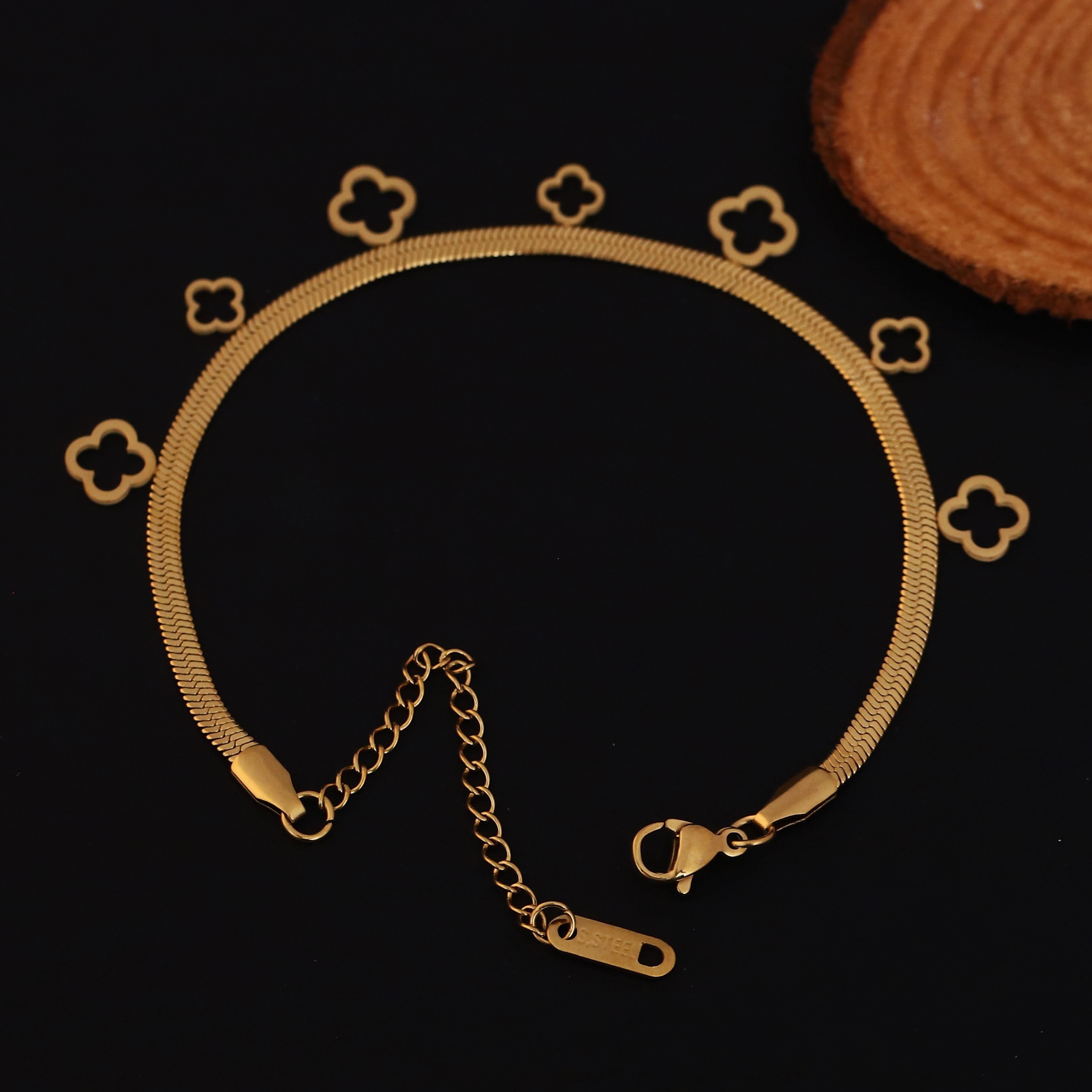Flower Charm Chain Bracelet Gold Plated – Single Layer, Anti-Tarnish, Waterproof, Minimalist Style (GOLD)