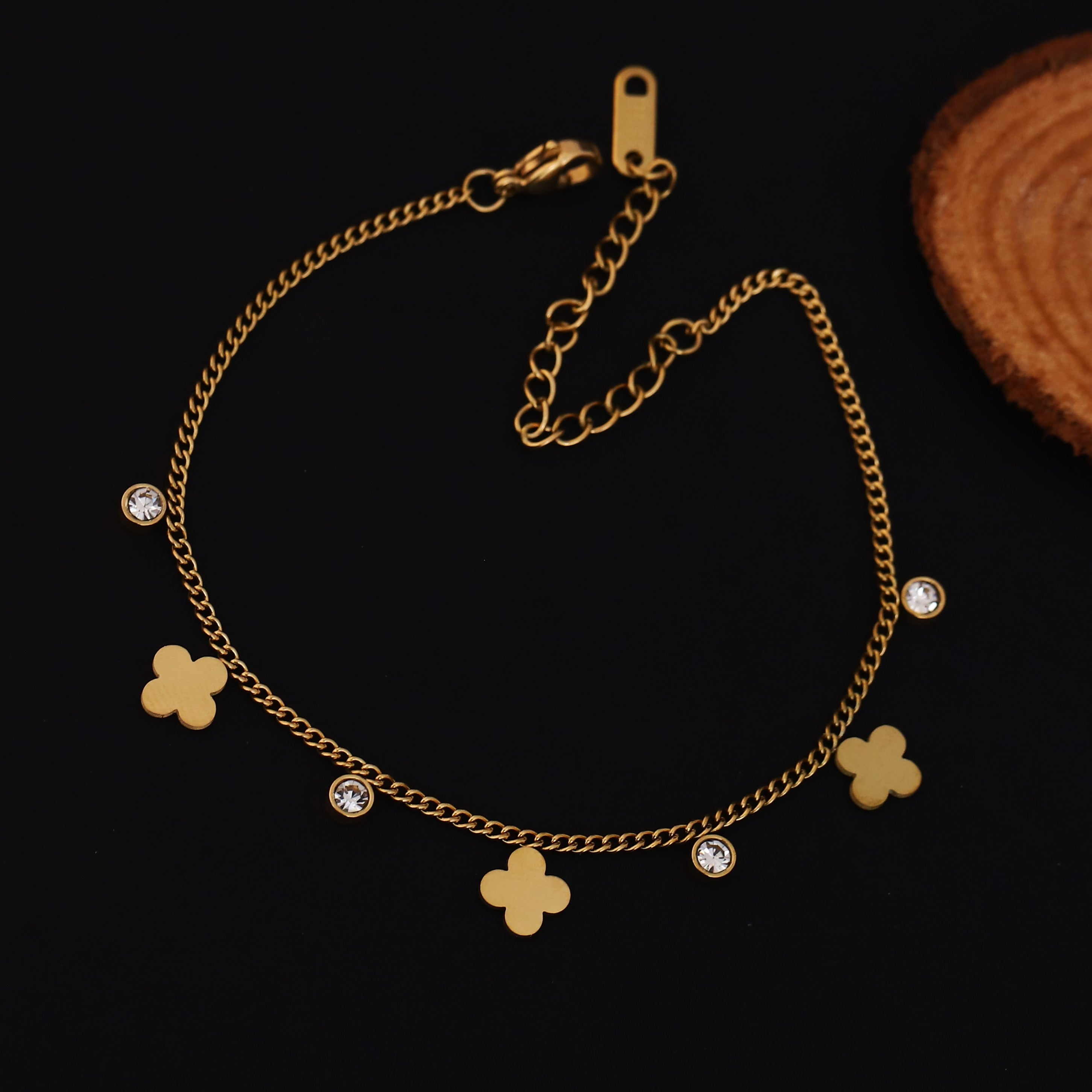 Flower Chain Bracelet Gold Plated – Single Layer, Anti-Tarnish, Waterproof, Minimalist Style (GOLD)