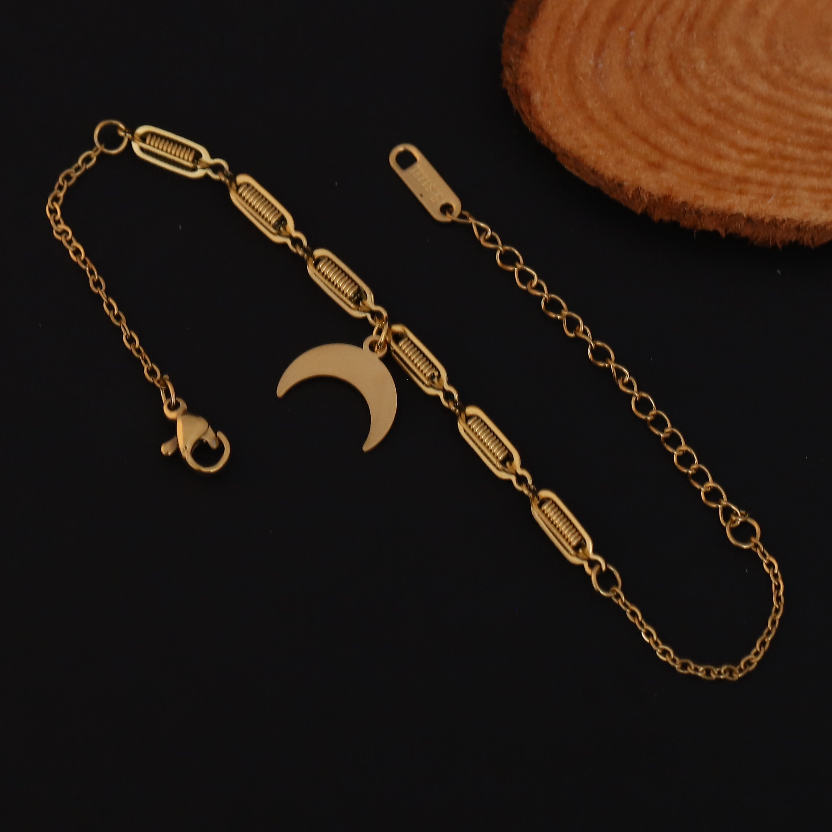 Half Moon Chain Bracelet Gold Plated – Single Layer, Anti-Tarnish, Waterproof(GOLD)