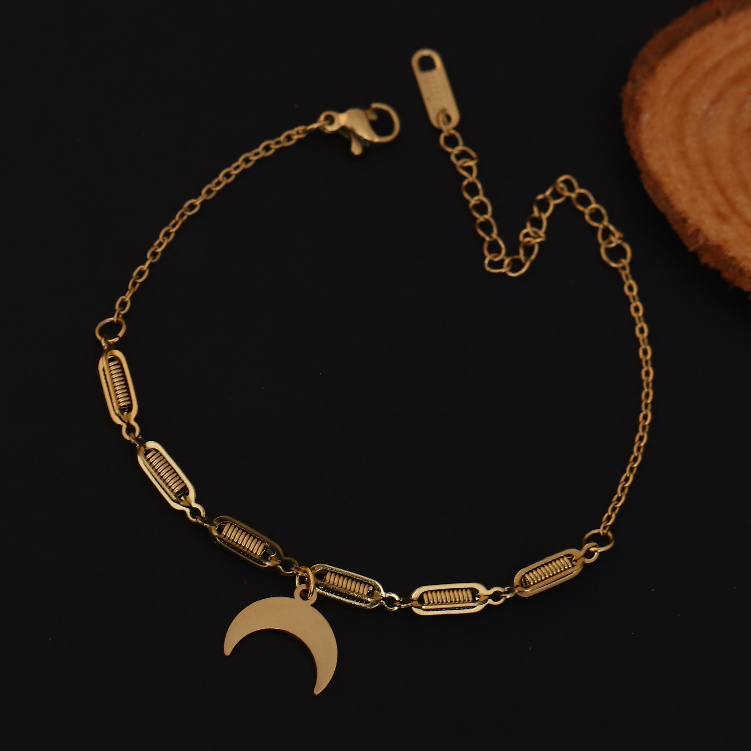 Half Moon Chain Bracelet Gold Plated – Single Layer, Anti-Tarnish, Waterproof(GOLD)