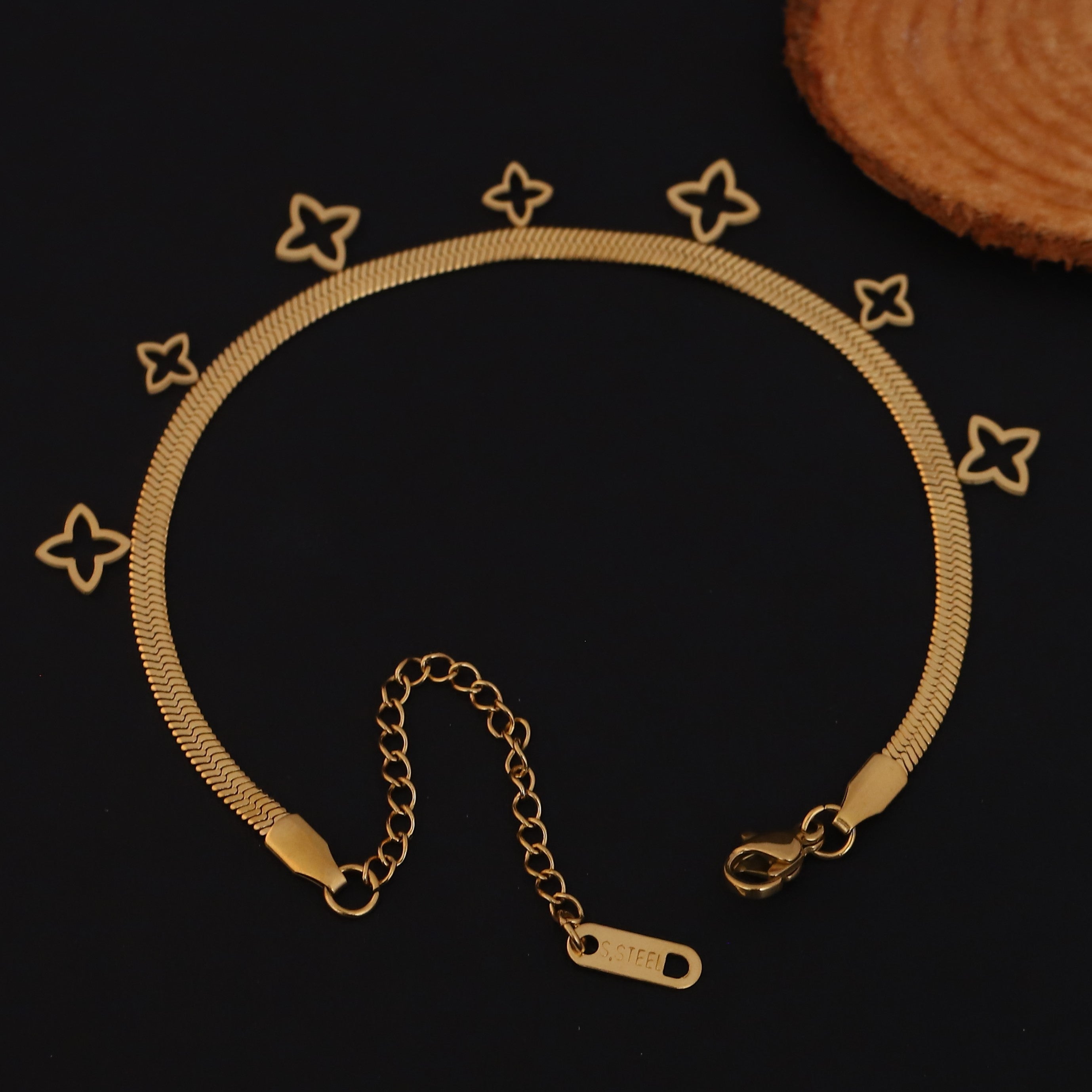 Flower Snack Chain Bracelet Gold Plated – Single Layer, Anti-Tarnish, Waterproof, Minimalist Style (GOLD)