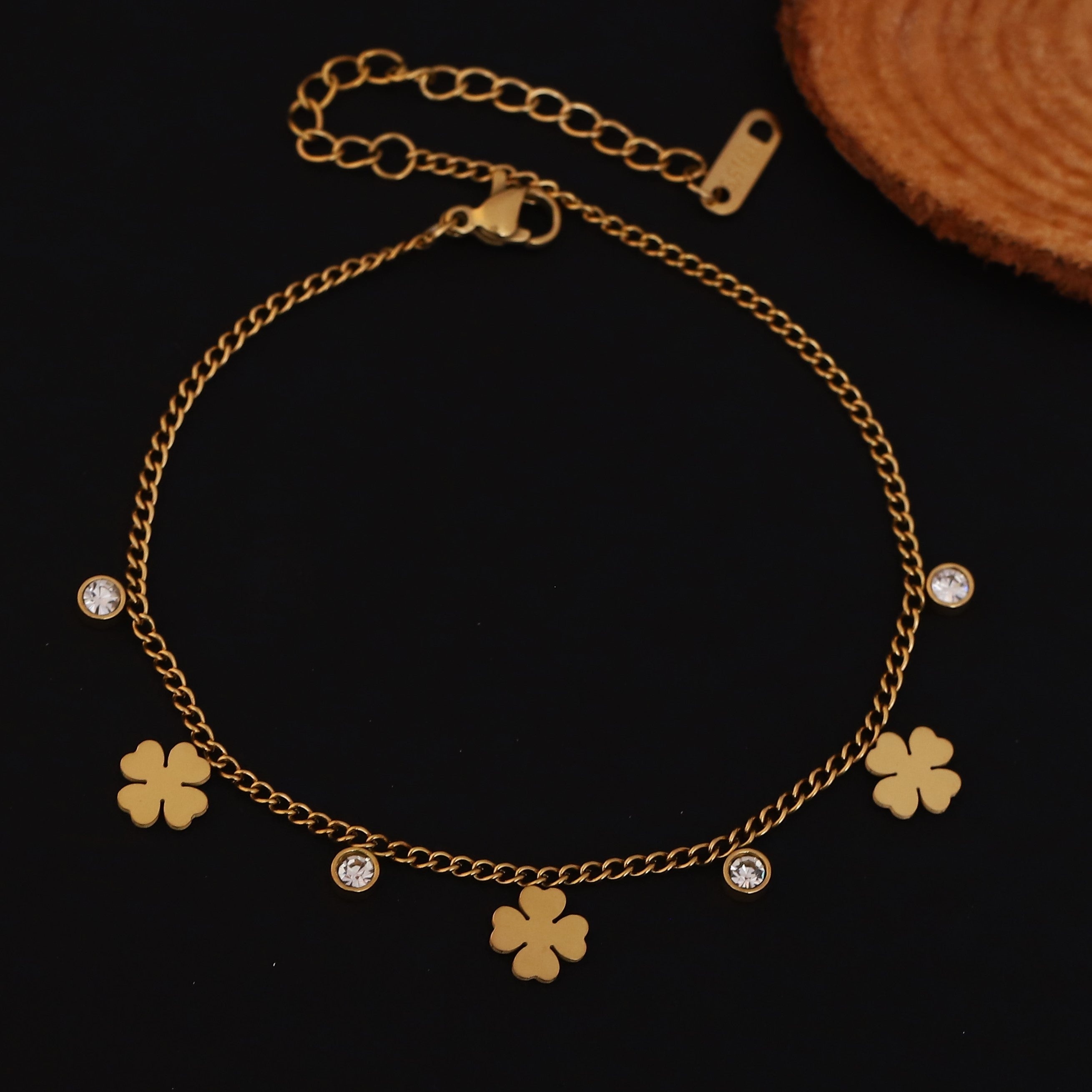 Flower Snack Chain Bracelet Gold Plated – Single Layer, Anti-Tarnish, Waterproof, Minimalist Style (GOLD)