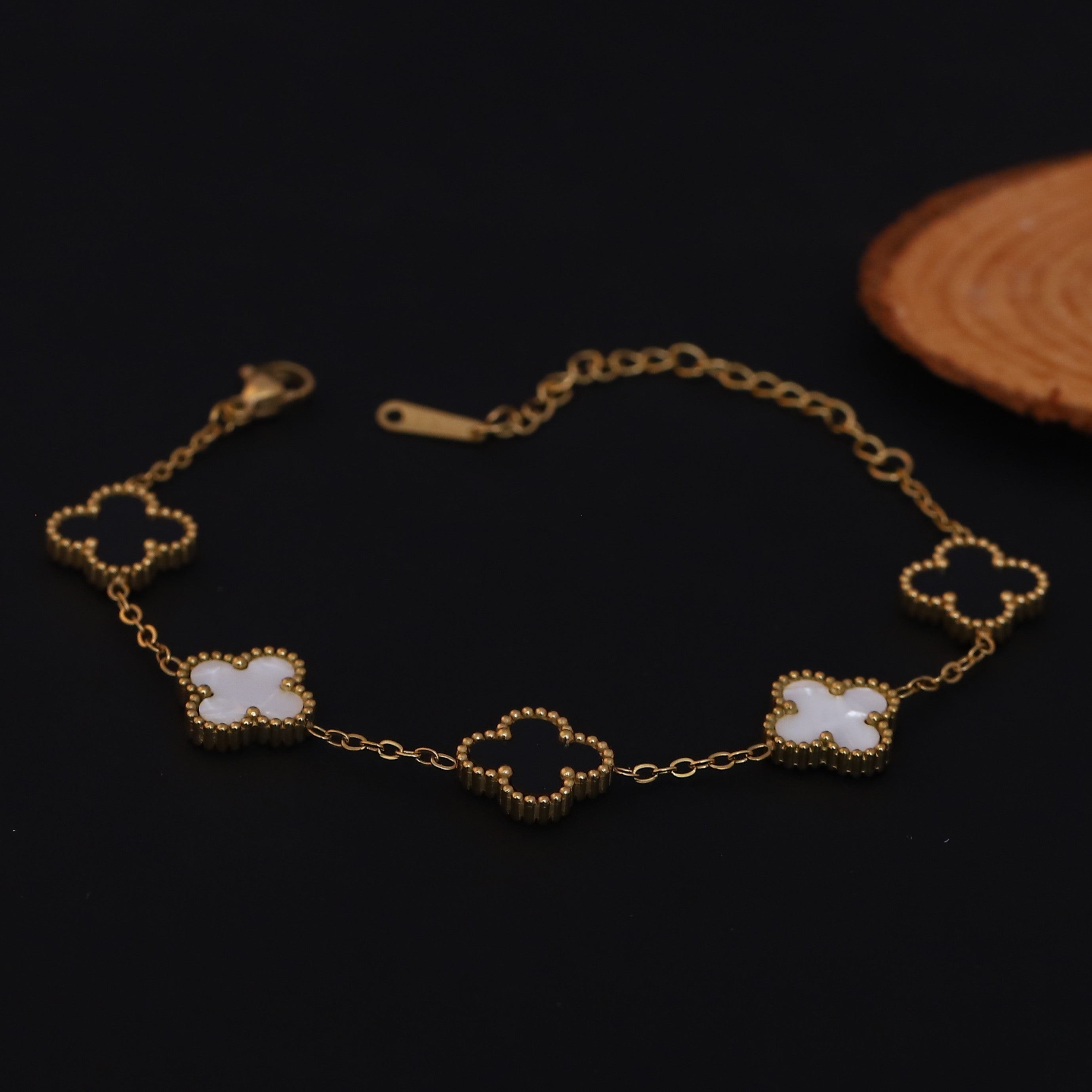 Flower Charm Multicolor Chain Bracelet Gold Plated – Single Layer, Anti-Tarnish, Waterproof, Minimalist Style (GOLD) (Copy)