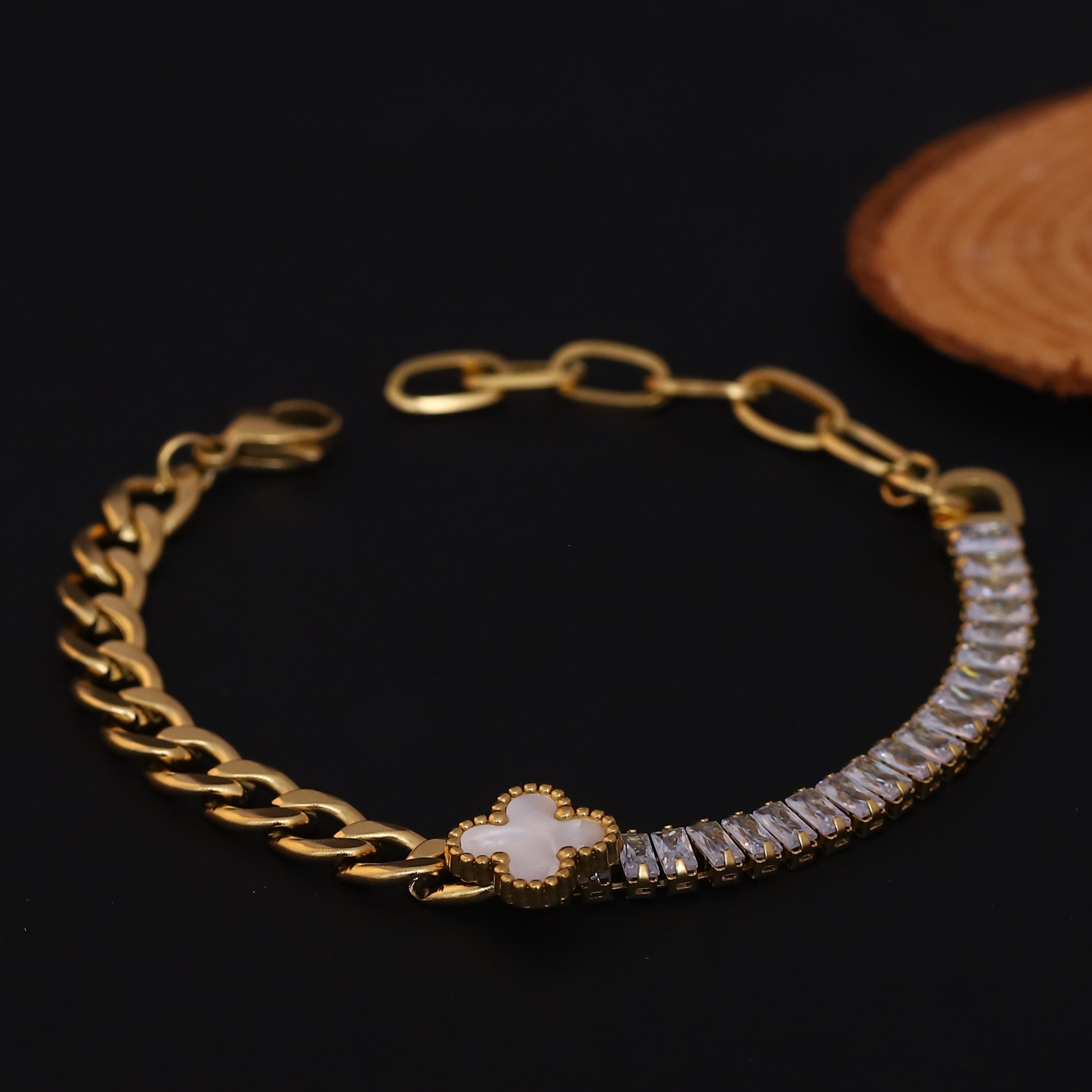 Flower with White Color Stones Chain Bracelet Gold Plated – Single Layer, Anti-Tarnish, Waterproof, Minimalist Style (GOLD)