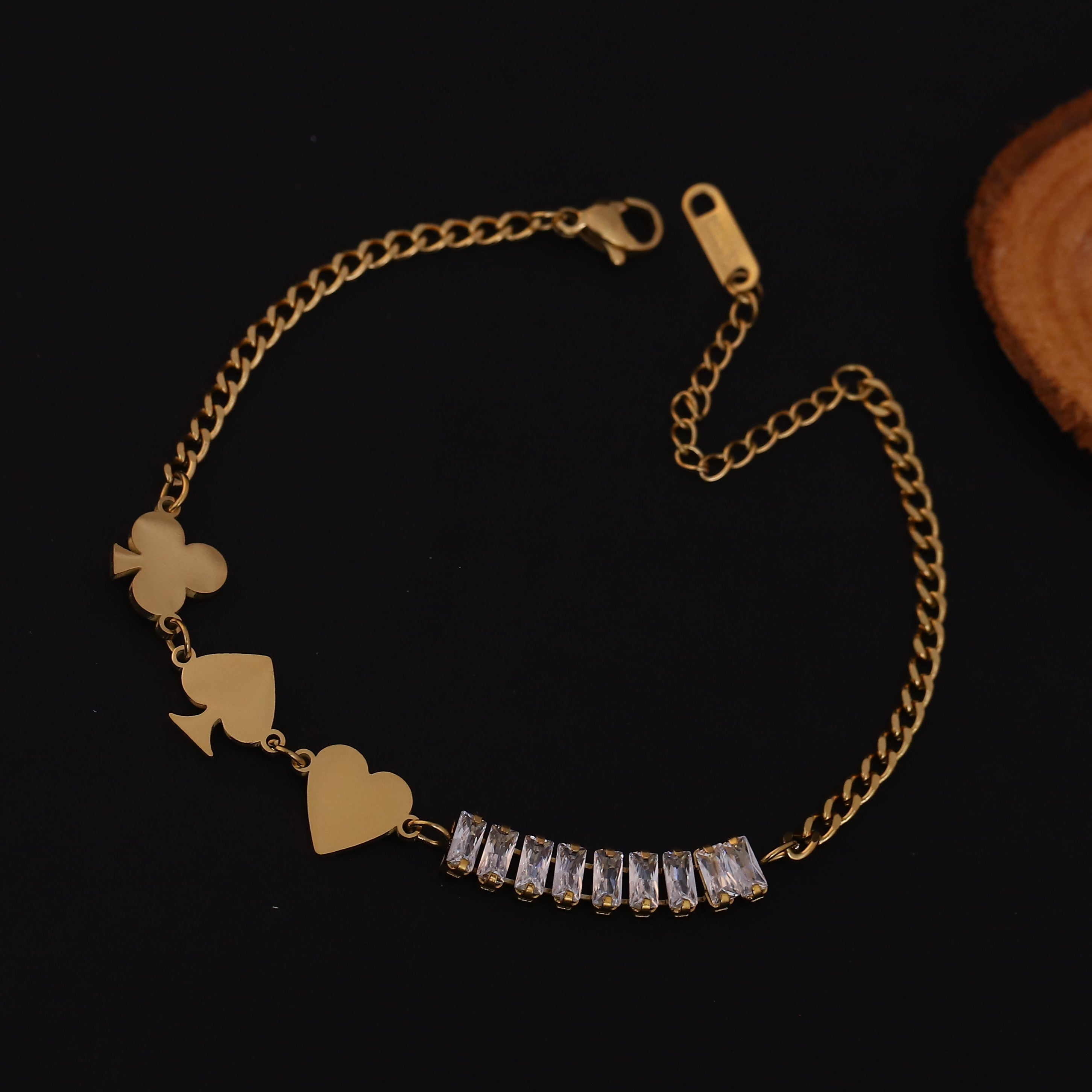 Heart with White Stones Chain Bracelet Gold Plated – Single Layer, Anti-Tarnish, Waterproof, Minimalist Style (GOLD)