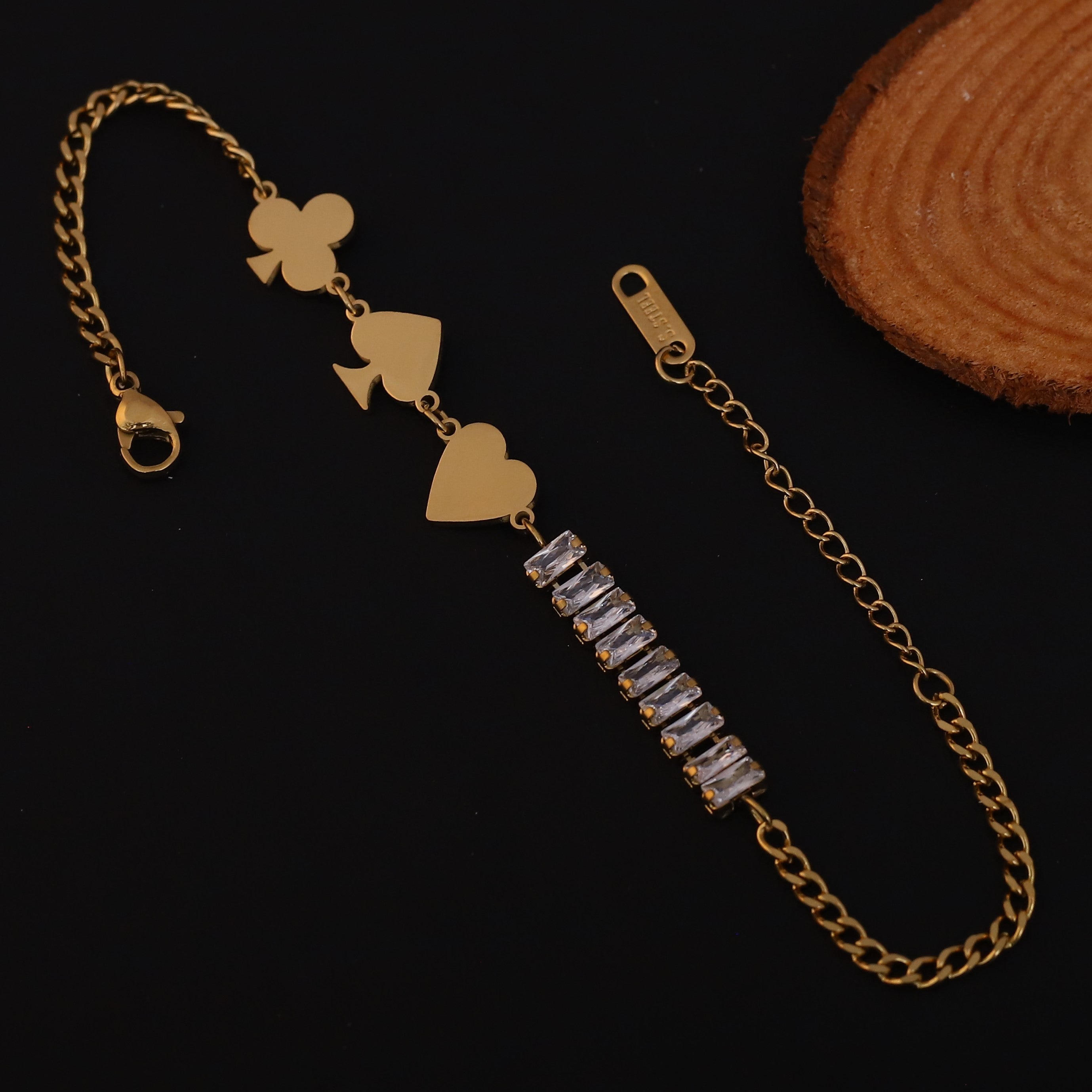 Heart with White Stones Chain Bracelet Gold Plated – Single Layer, Anti-Tarnish, Waterproof, Minimalist Style (GOLD)