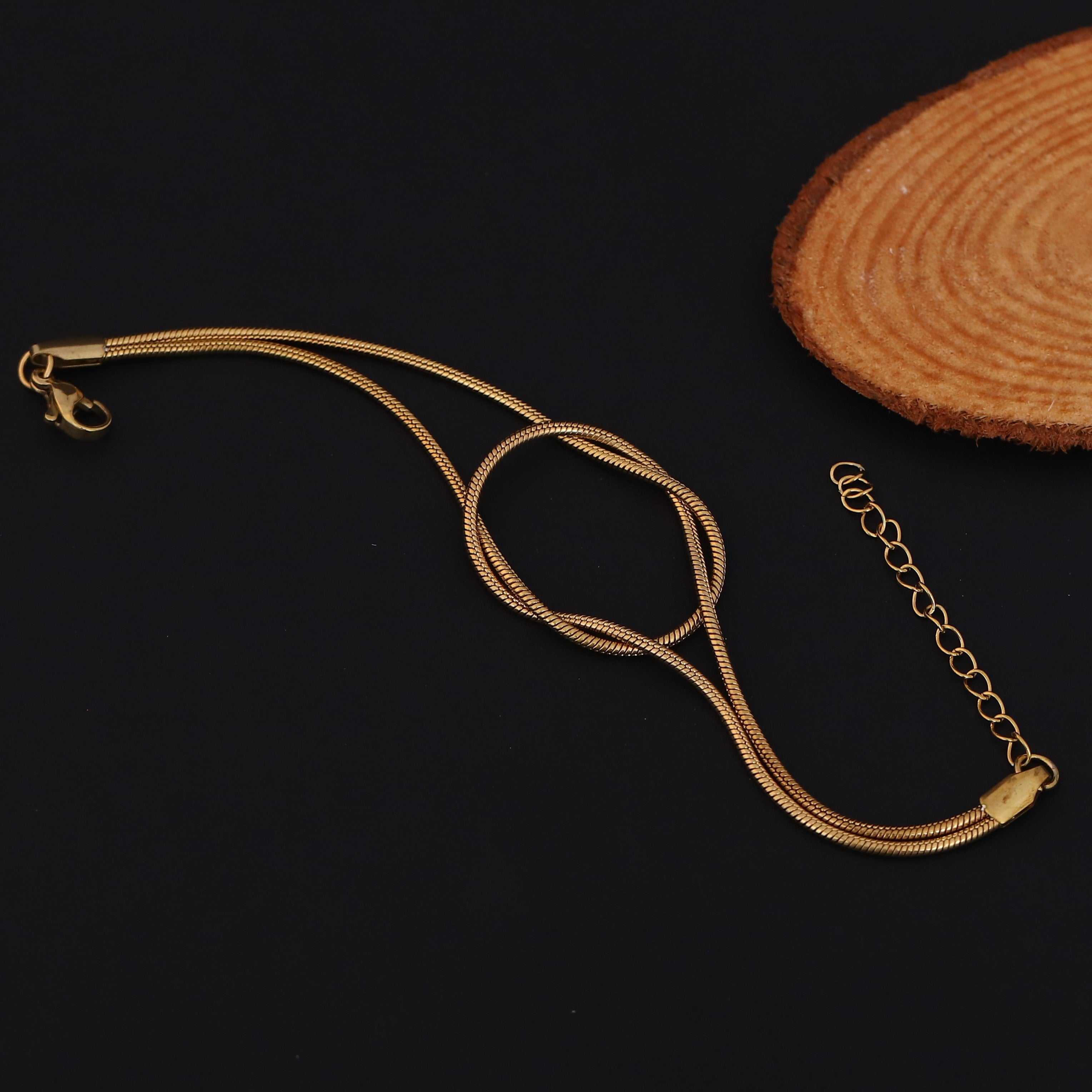 Twisted Chain Bracelet Gold Plated – Single Layer, Anti-Tarnish, Waterproof (GOLD)