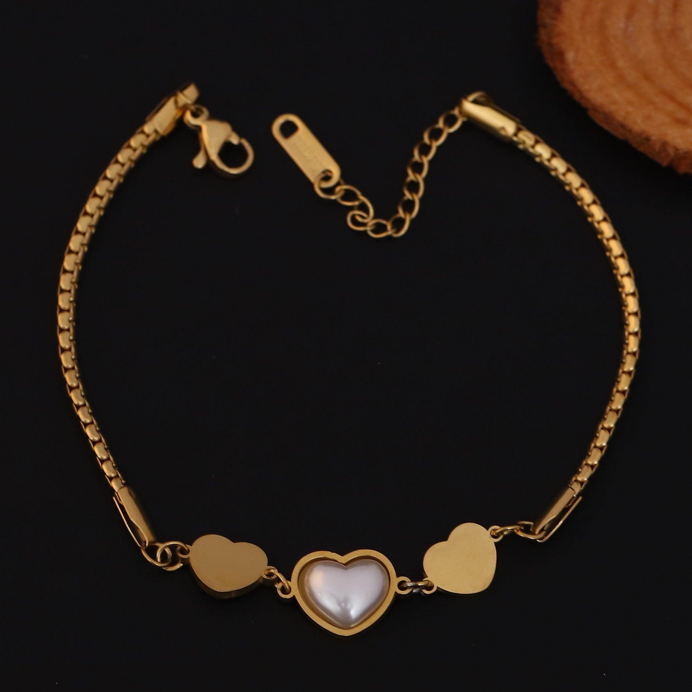 Heart Charm Pearl Chain Bracelet Gold Plated – Single Layer, Anti-Tarnish, Waterproof(GOLD)