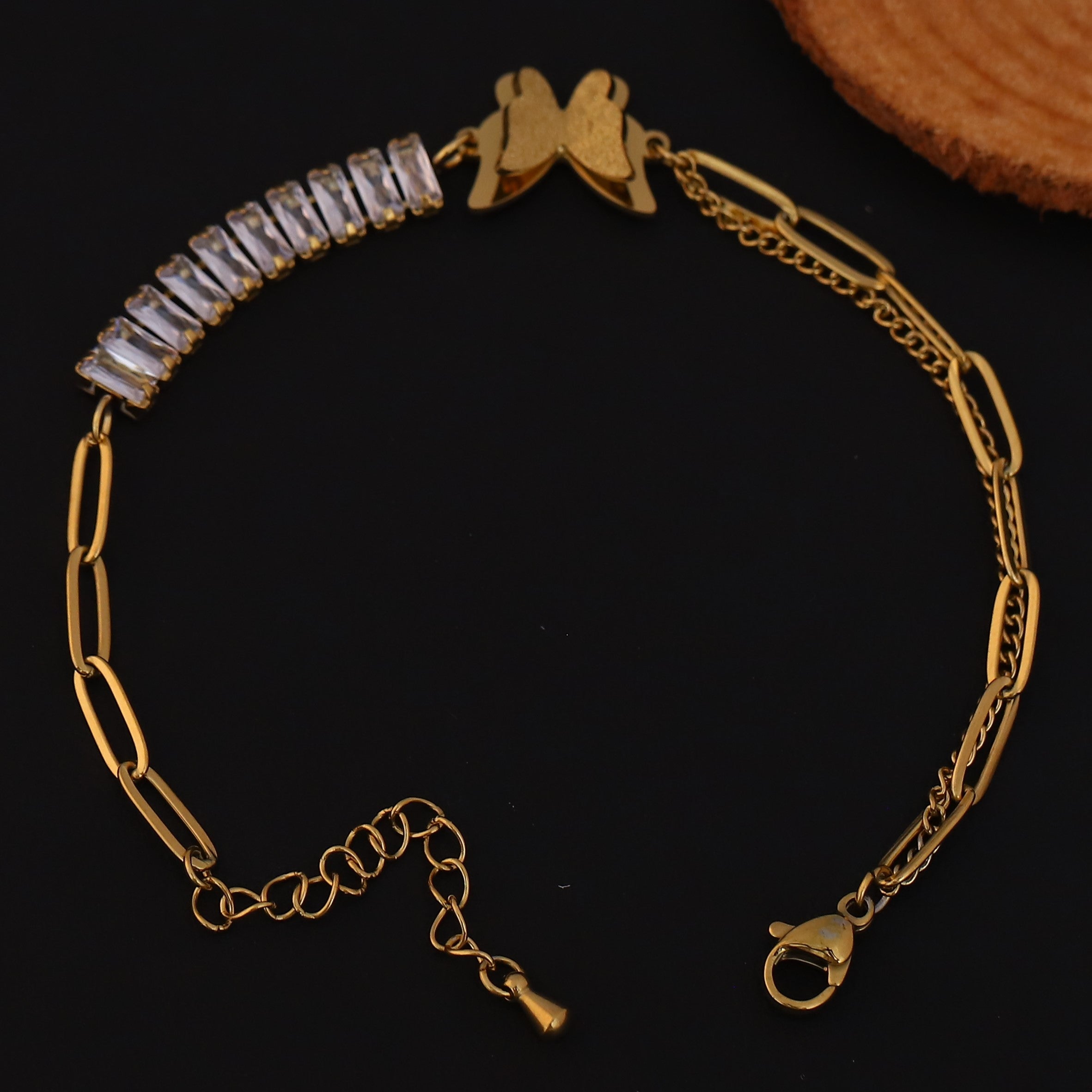 Butterfly White Color Stones Chain Bracelet Gold Plated – Single Layer, Anti-Tarnish, Waterproof, Minimalist Style (GOLD)