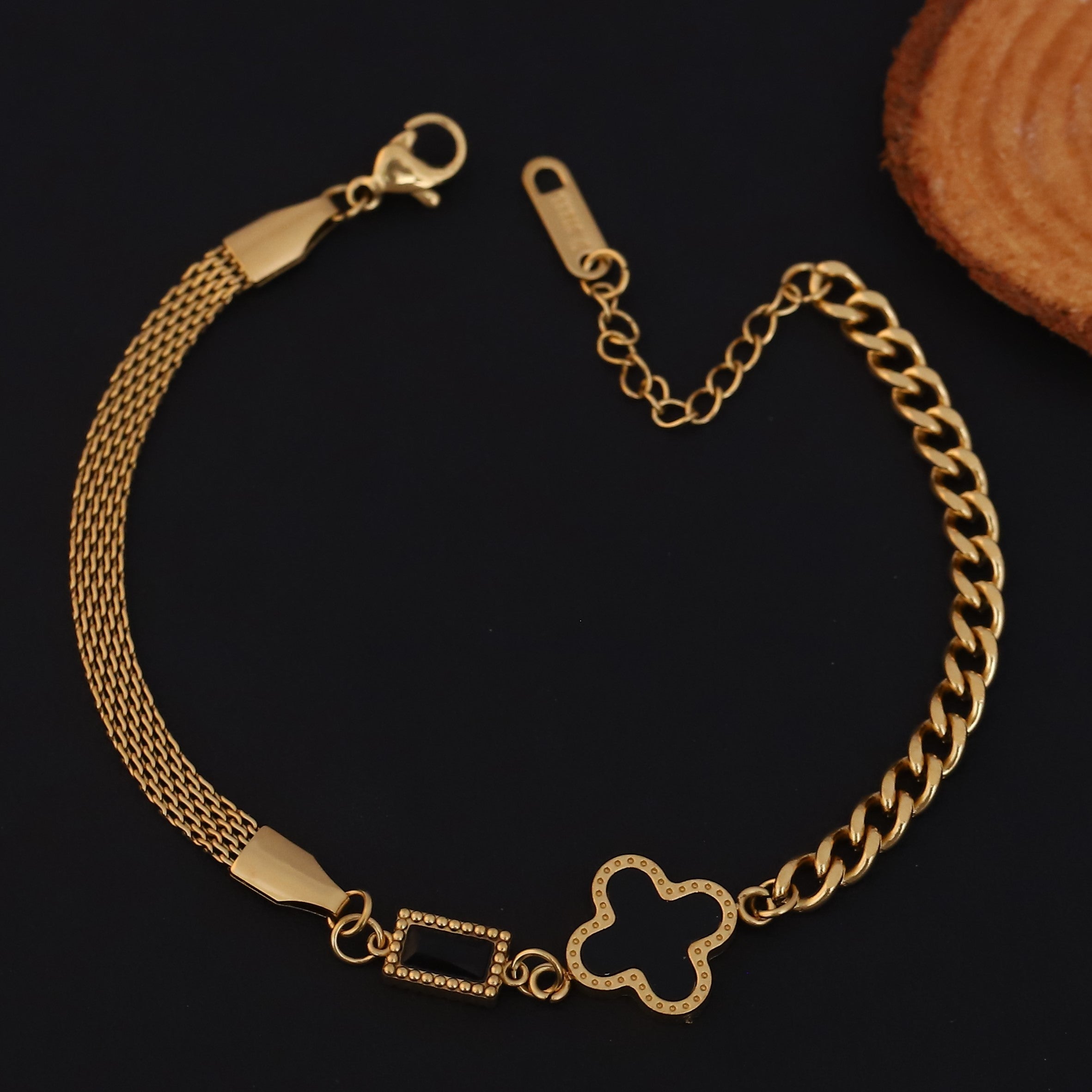 Flower Chain Bracelet Gold Plated – Single Layer, Anti-Tarnish, Waterproof, Minimalist Style (GOLD)