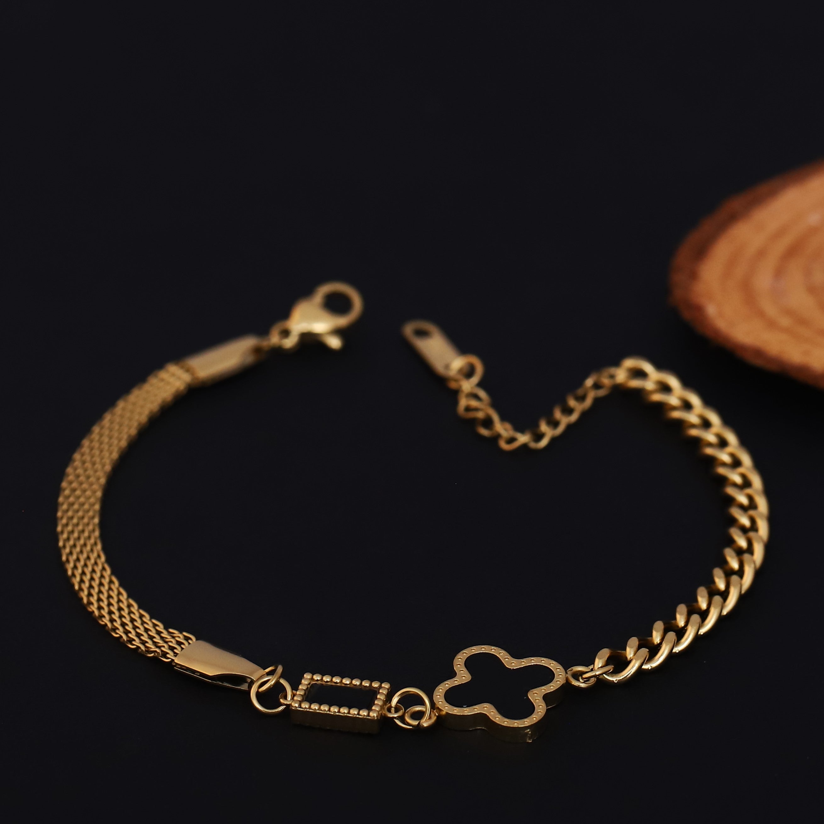 Flower Chain Bracelet Gold Plated – Single Layer, Anti-Tarnish, Waterproof, Minimalist Style (GOLD)