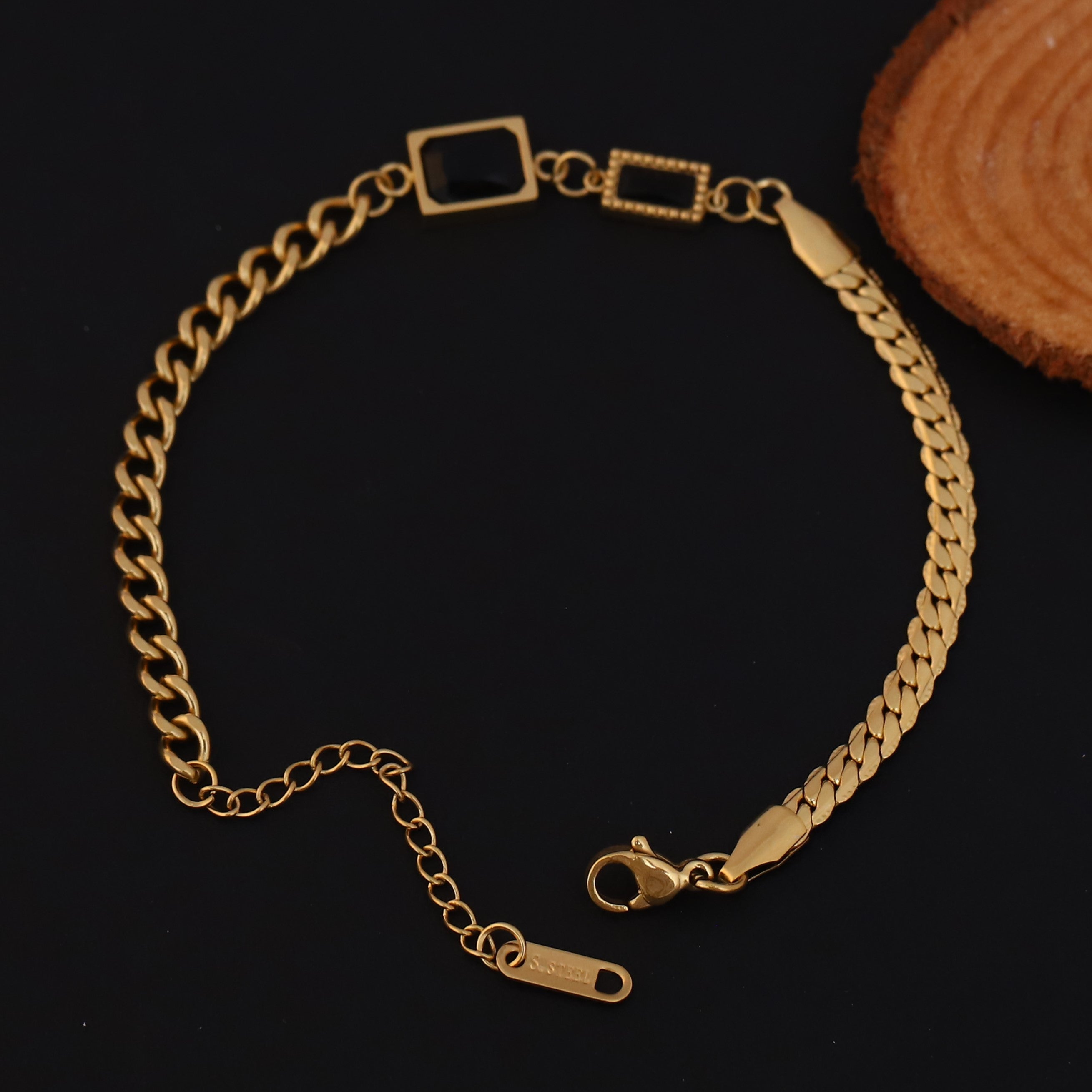 Charms Green Stones Chain Bracelet Gold Plated – Single Layer, Anti-Tarnish, Waterproof (GOLD)