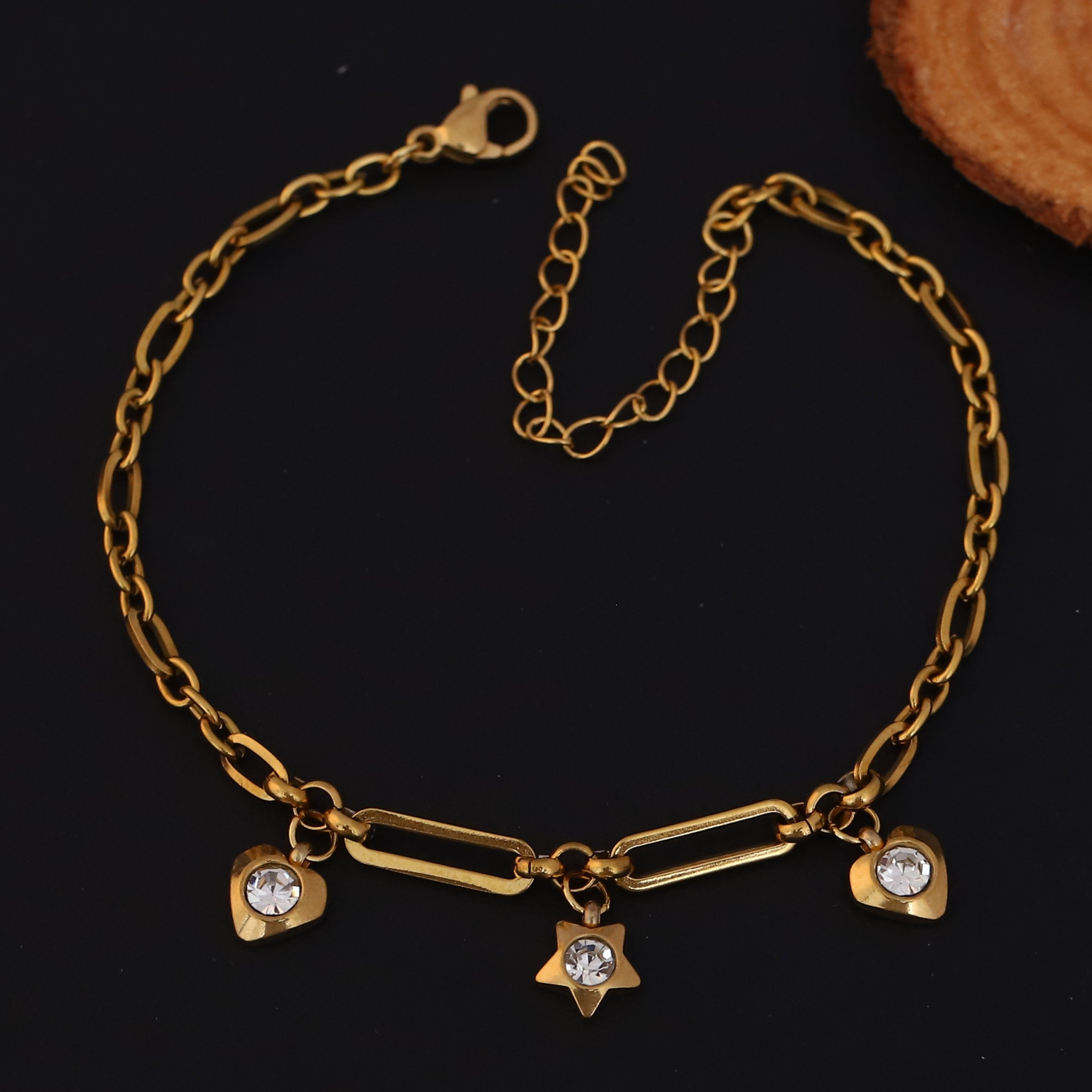 Charms Chain Bracelet Gold Plated – Single Layer, Anti-Tarnish, Waterproof, Minimalist Style (GOLD)
