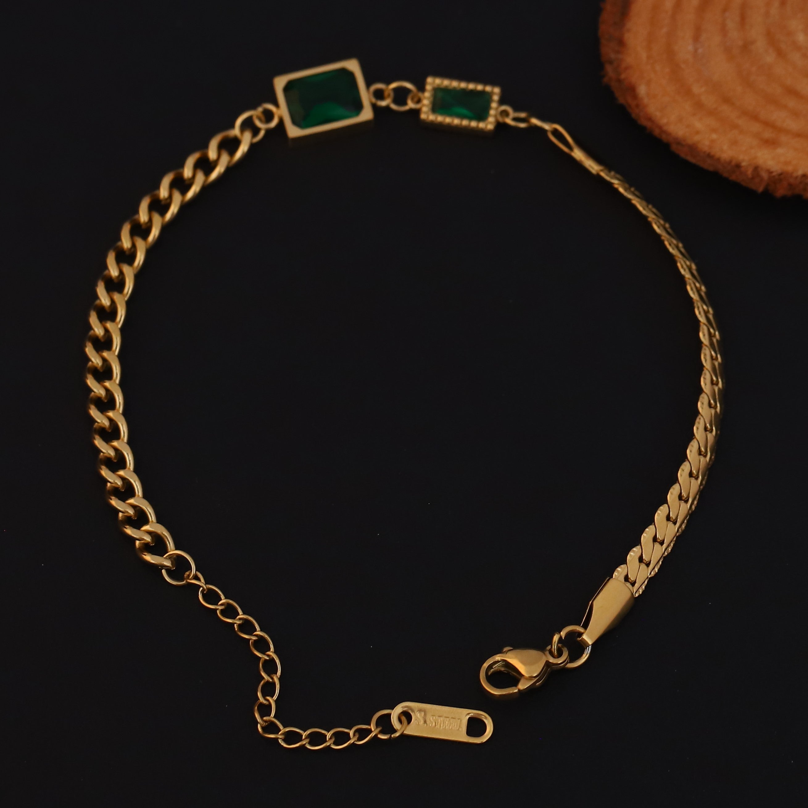 Charms Green Stones Chain Bracelet Gold Plated – Single Layer, Anti-Tarnish, Waterproof (GOLD)