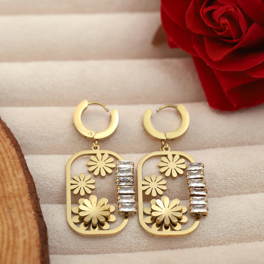 Trendy Flower Hoops Earrings – Gold Plated, Anti-Tarnish, Waterproof, Everyday Minimalist Jewelry (GOLD)