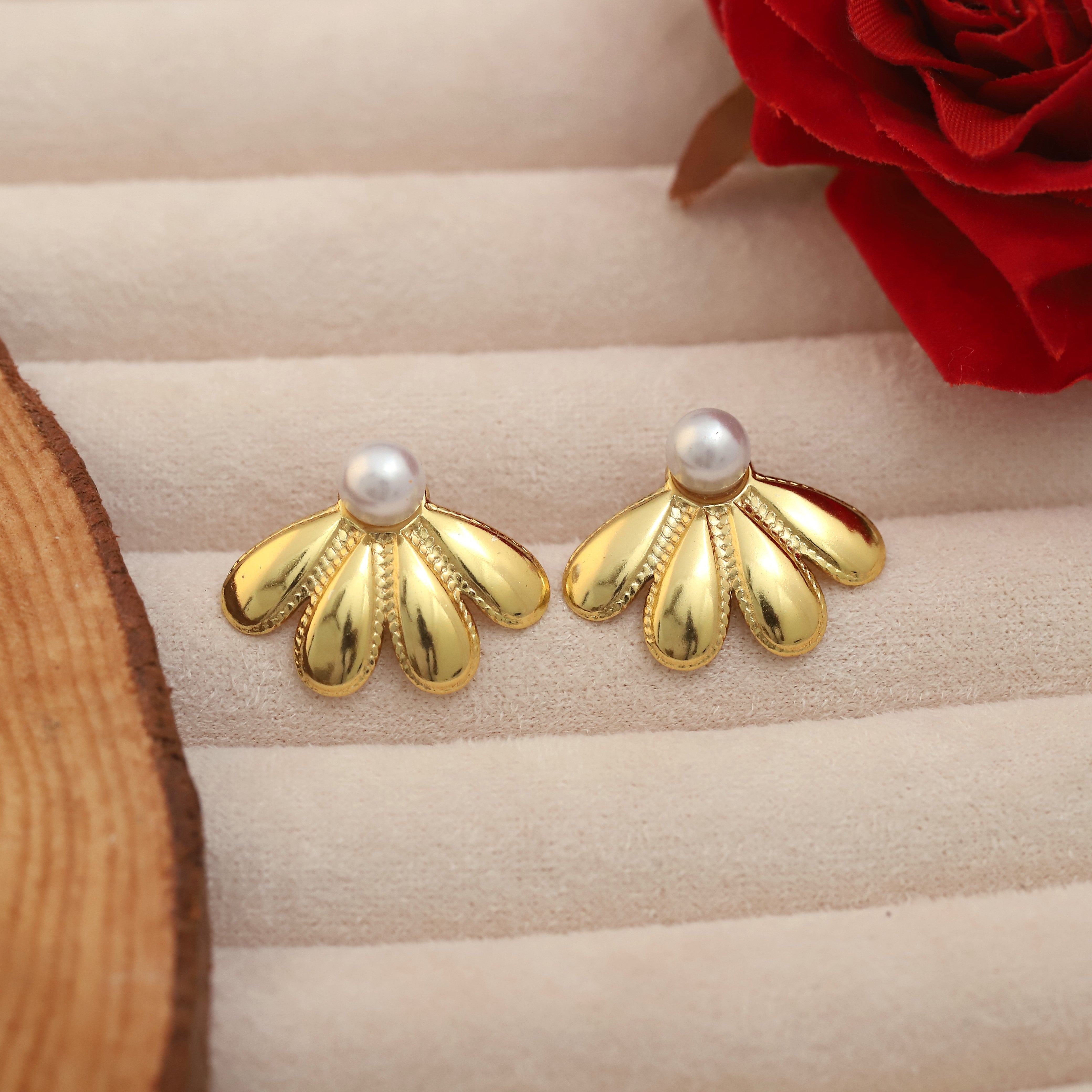 Trendy Flower Stud Earrings – Gold Plated, Anti-Tarnish, Waterproof, Everyday Minimalist Jewelry (GOLD)