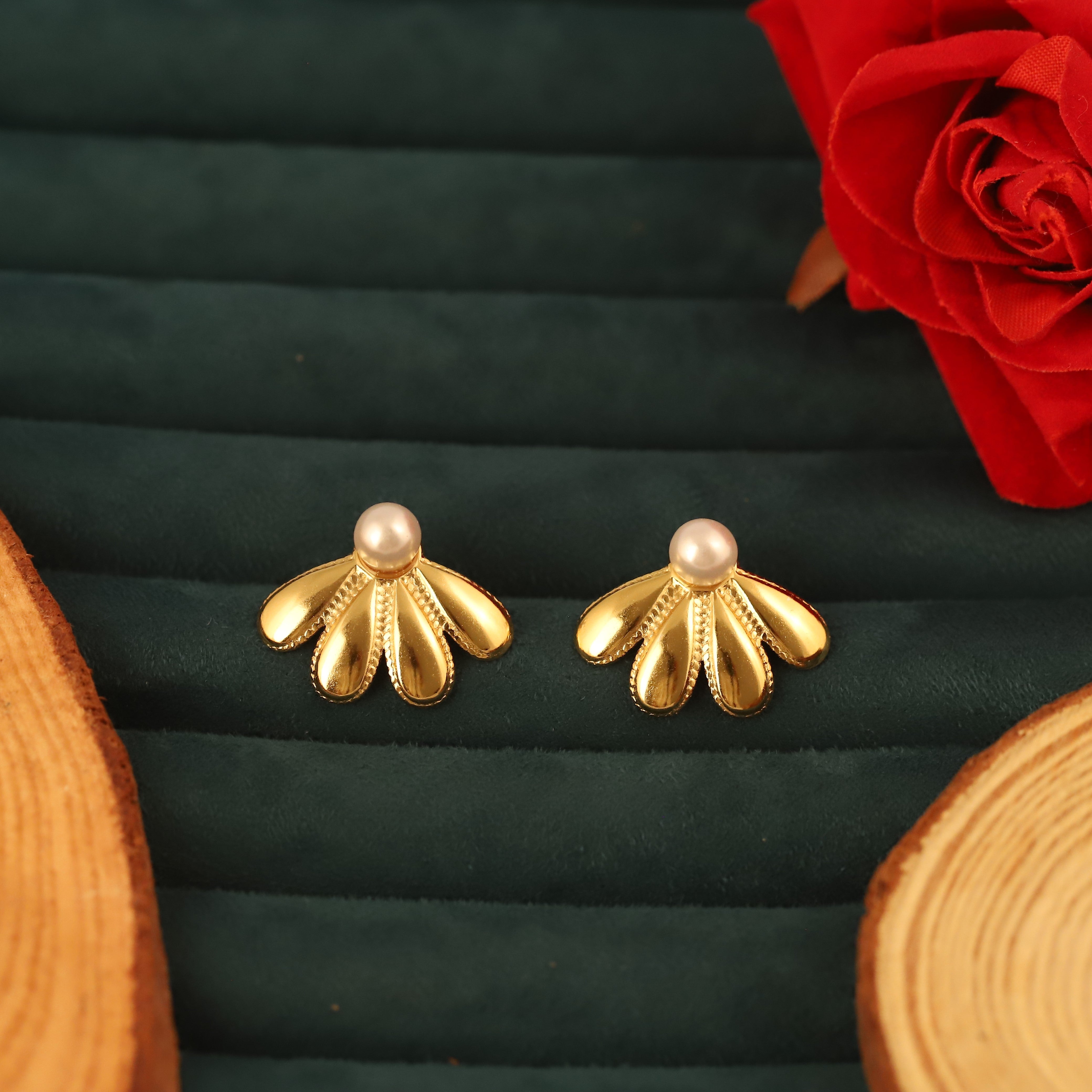 Trendy Flower Stud Earrings – Gold Plated, Anti-Tarnish, Waterproof, Everyday Minimalist Jewelry (GOLD)