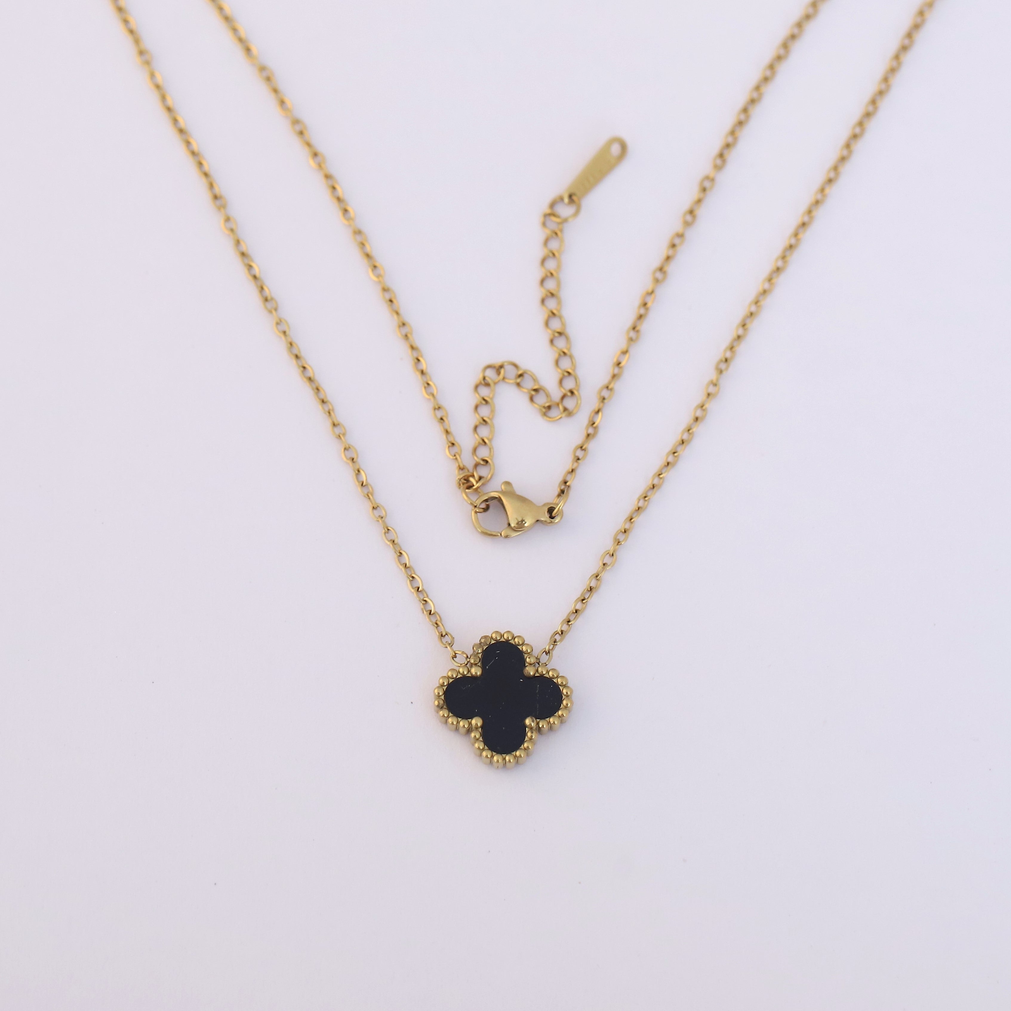Flower Charm Black Chain Gold Plated – Single Layer, Anti-Tarnish, Waterproof, Minimalist Style (GOLD)