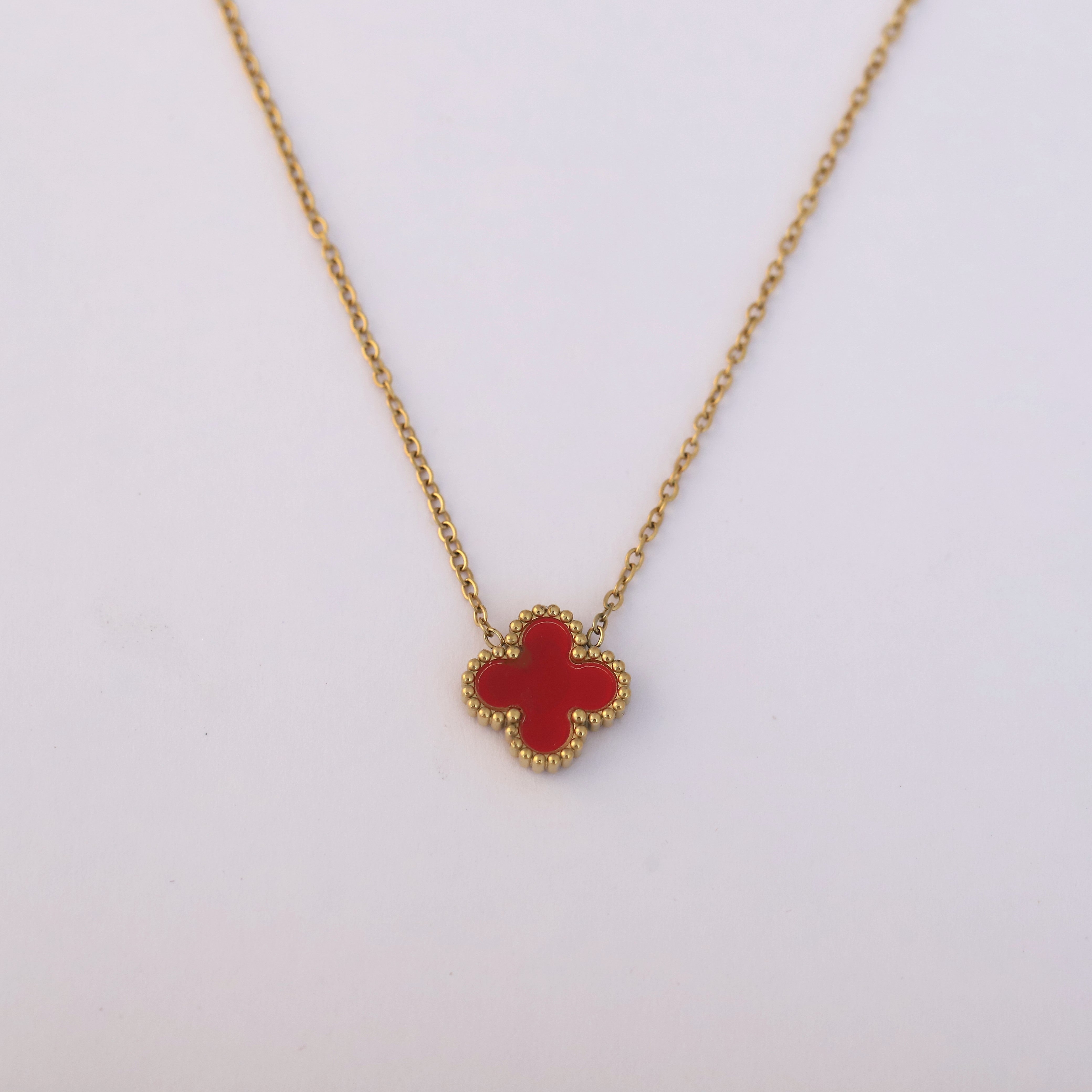 Flower Charm Red Chain Gold Plated – Single Layer, Anti-Tarnish, Waterproof, Minimalist Style (GOLD)