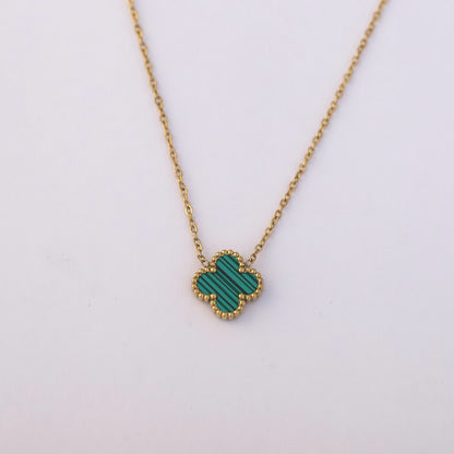 Flower Charm Green Chain Gold Plated – Single Layer, Anti-Tarnish, Waterproof, Minimalist Style (GOLD)