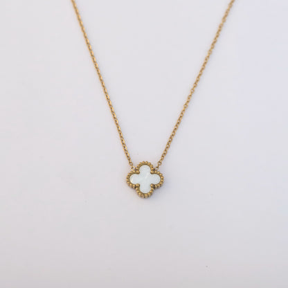 Flower Charm White Chain Gold Plated – Single Layer, Anti-Tarnish, Waterproof, Minimalist Style (GOLD)