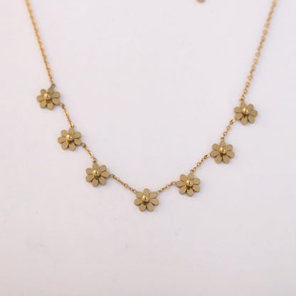 Flower Charm Chain Gold Plated – Single Layer, Anti-Tarnish, Waterproof, Minimalist Style (GOLD)