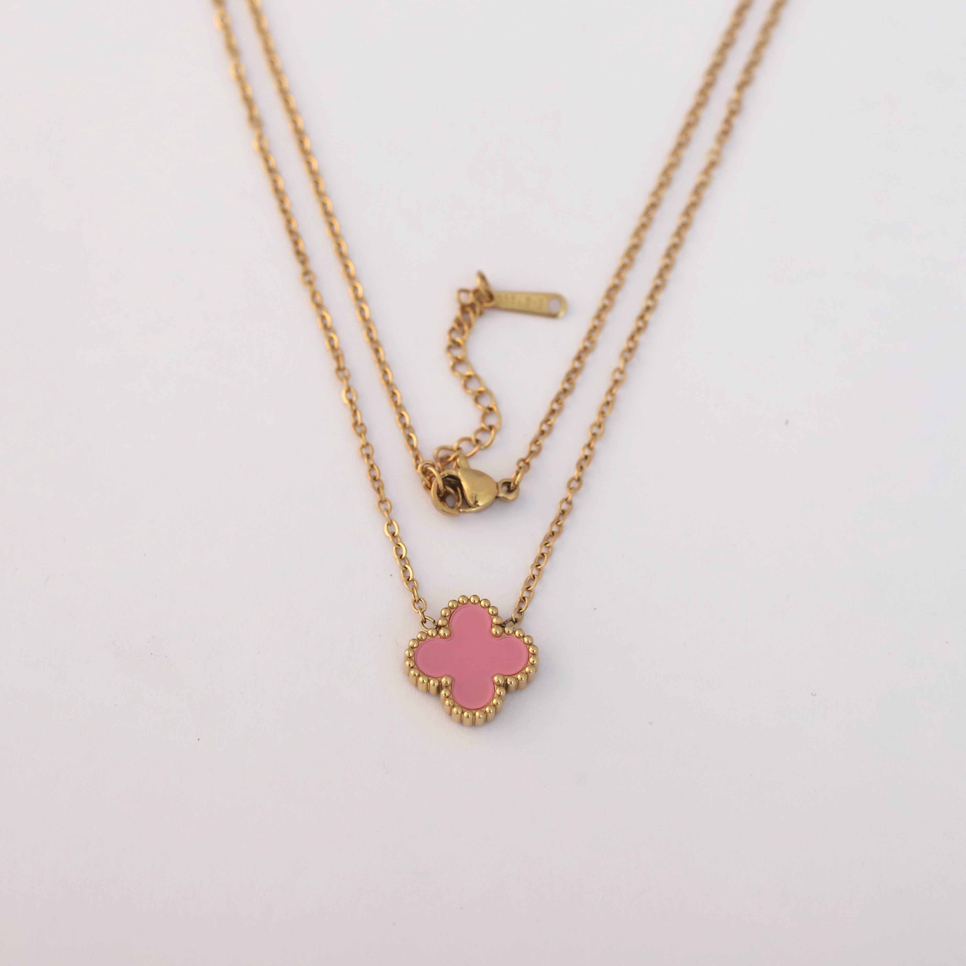 Flower Charm Pink Chain Gold Plated – Single Layer, Anti-Tarnish, Waterproof, Minimalist Style (GOLD)
