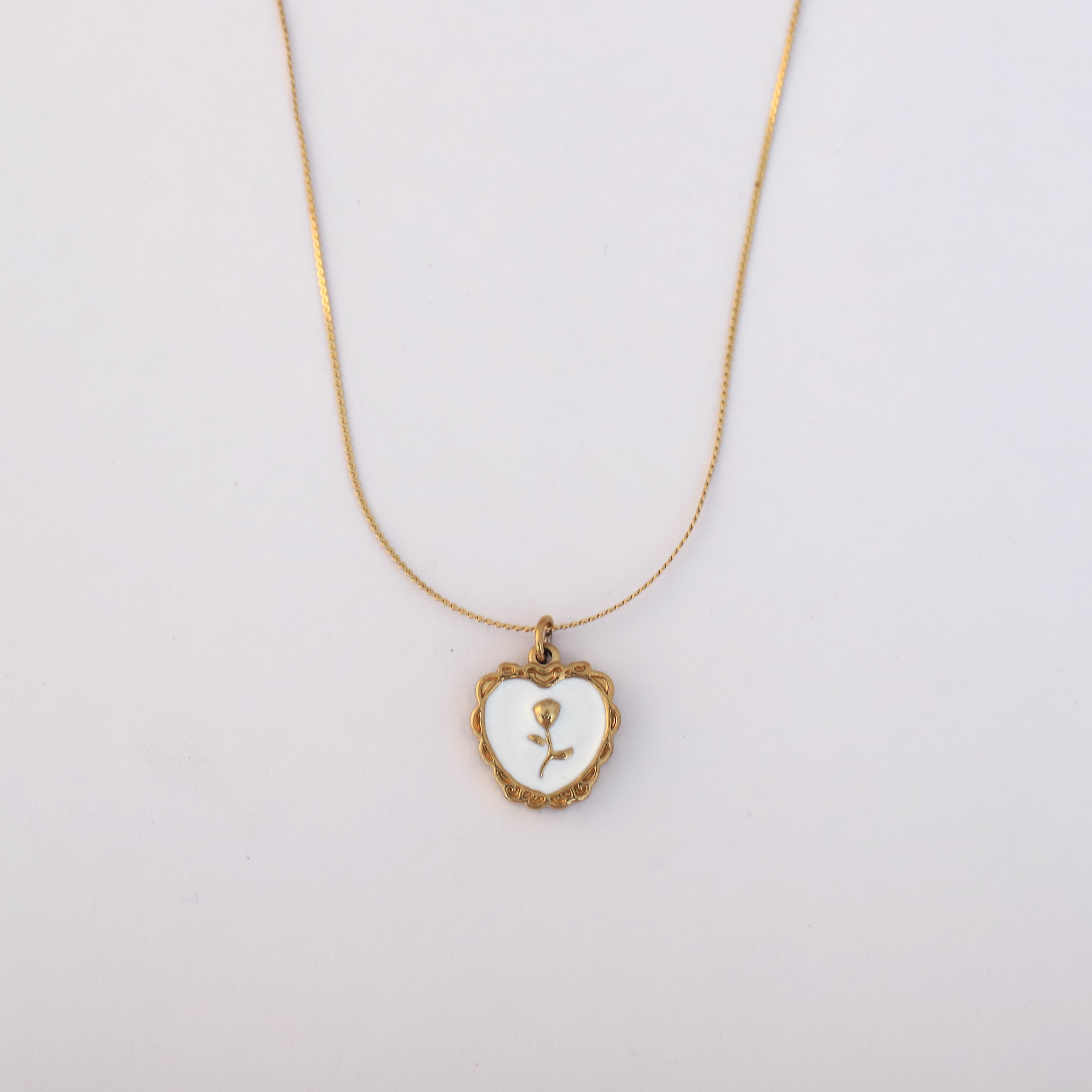 Rose Charm Chain Gold Plated – Single Layer, Anti-Tarnish, Waterproof, Minimalist Style (GOLD)